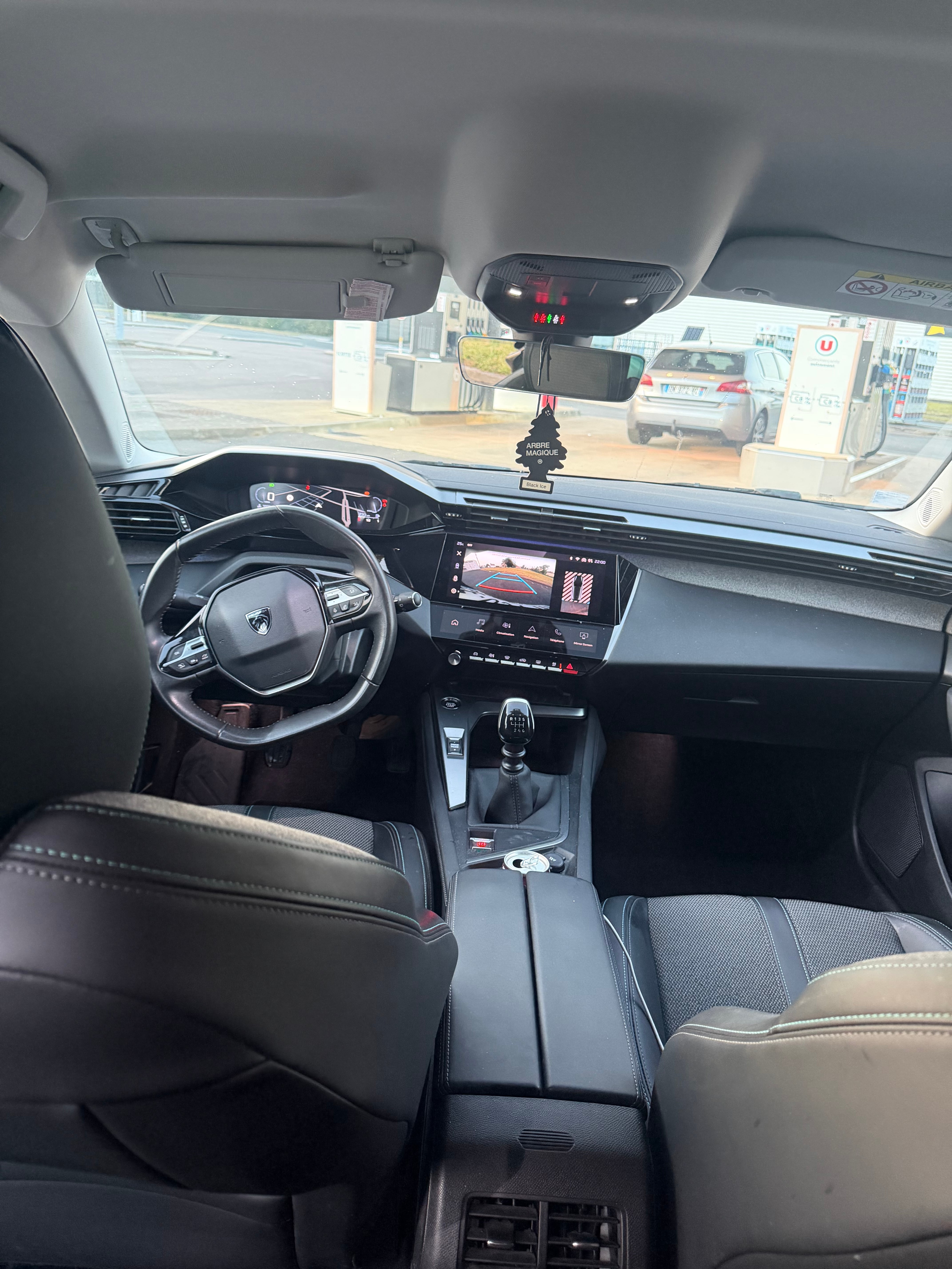 Peugeot 308 1L5 bleu hdi avec Caméra de recul