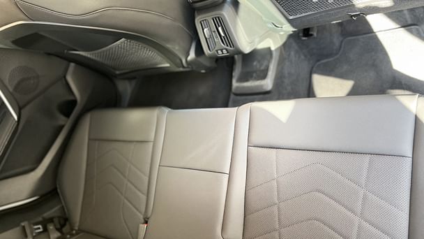 BMW X1 sDrive18i 136ch Finition xLine A avec Entrée audio / iPod
