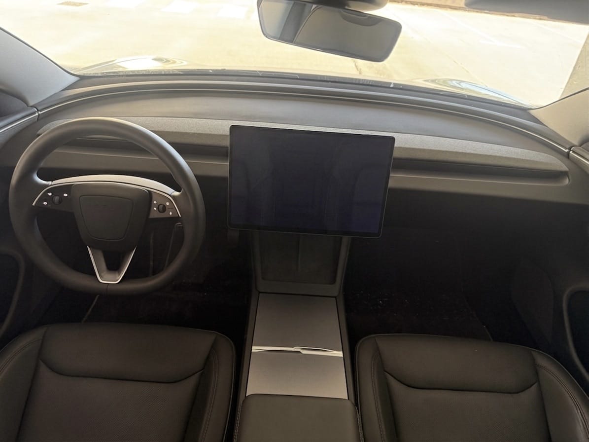 Tesla Model 3 avec GPS