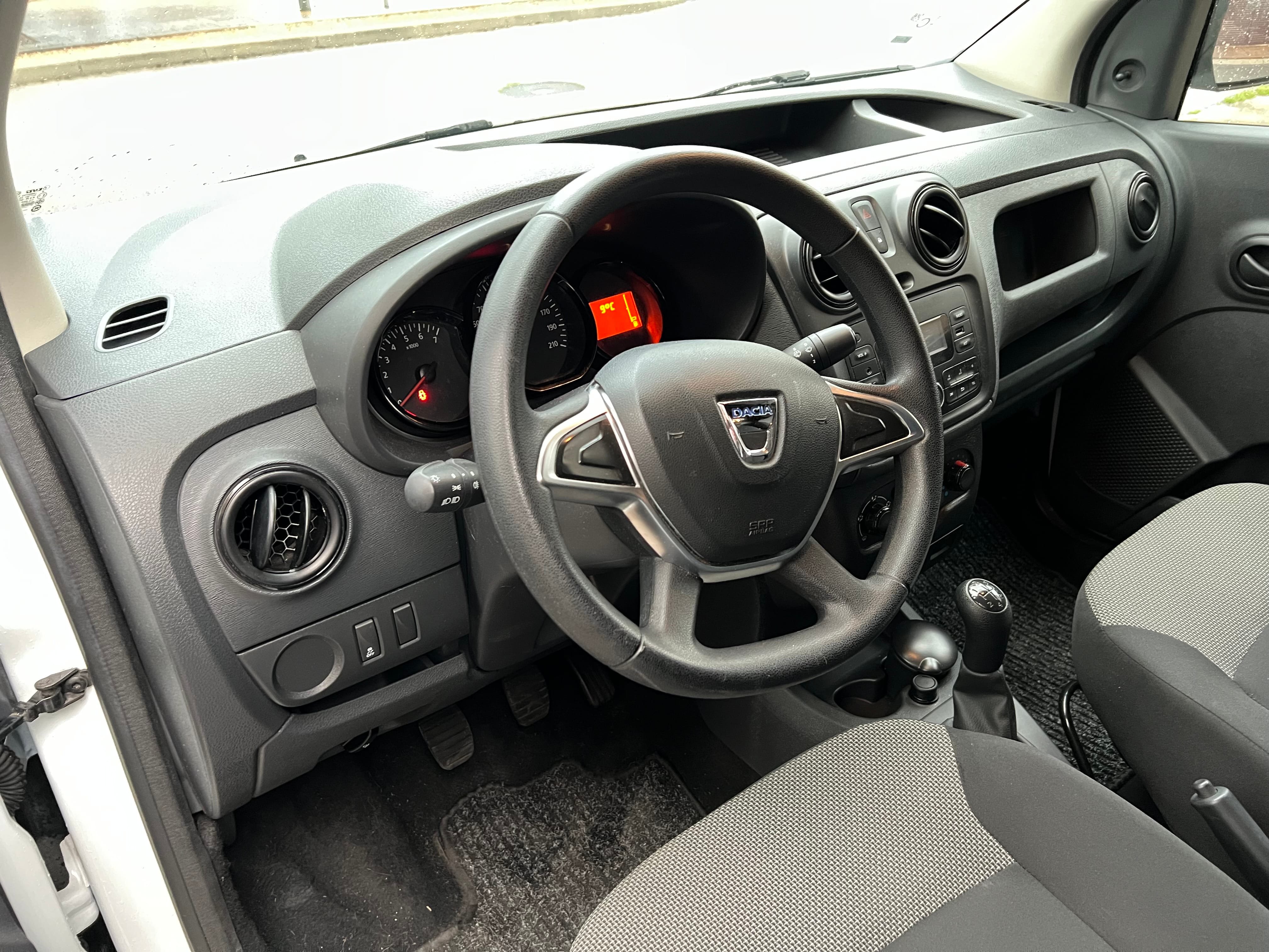 Dacia Dokker con Entrada de Audio/iPod