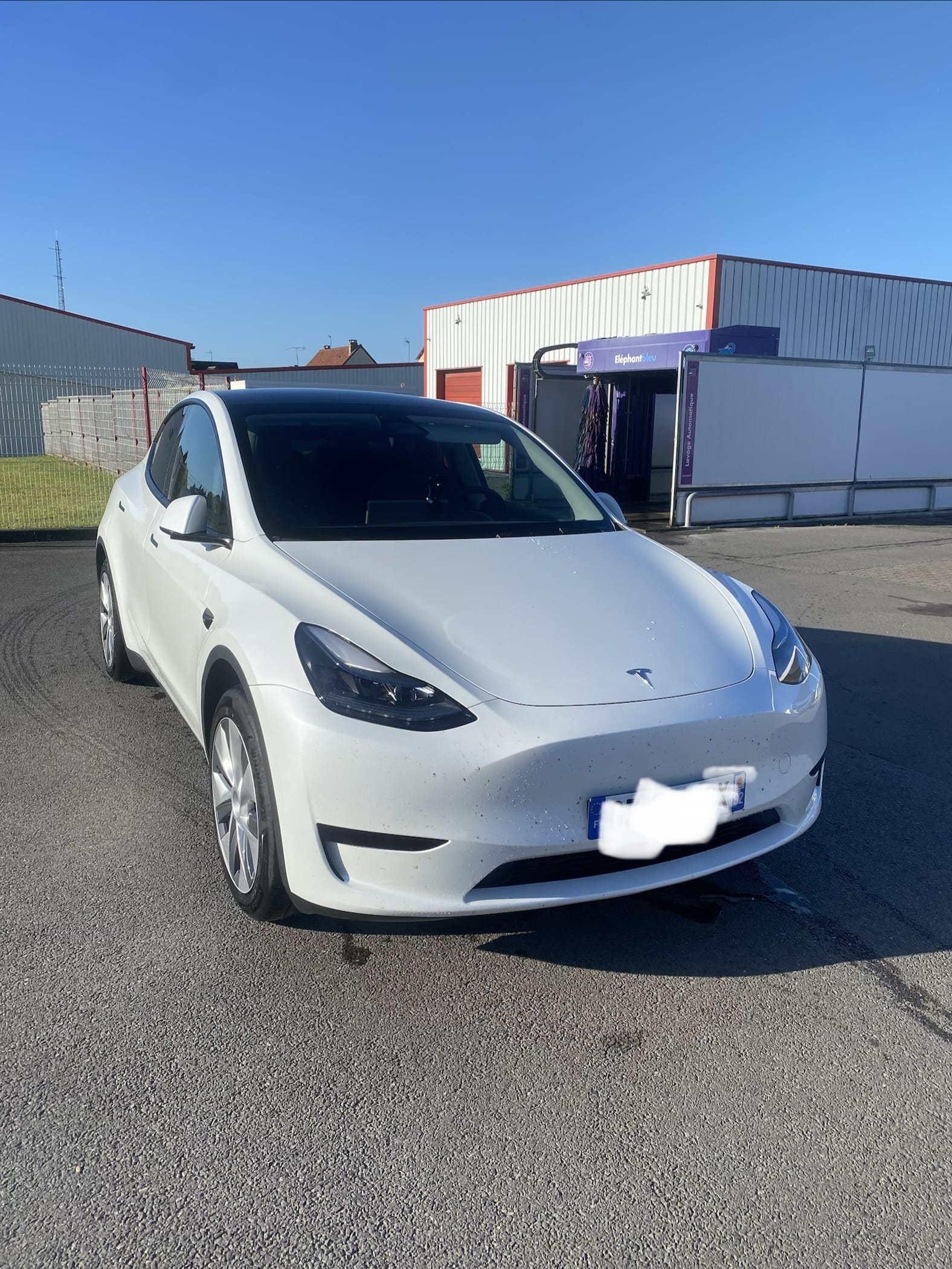 Tesla Model Y avec Caméra de recul