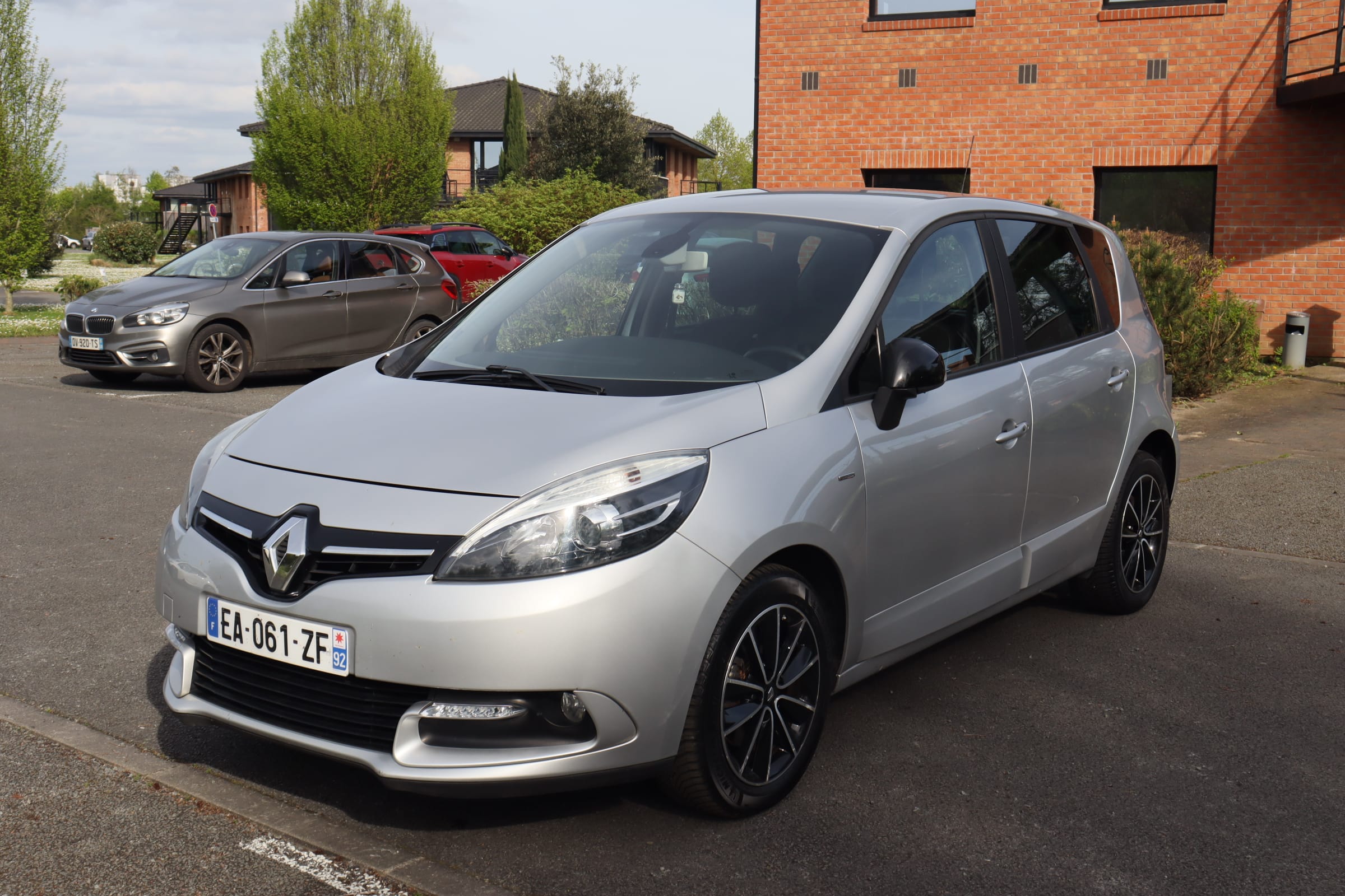 Renault Scenic, 2016, Essence 95