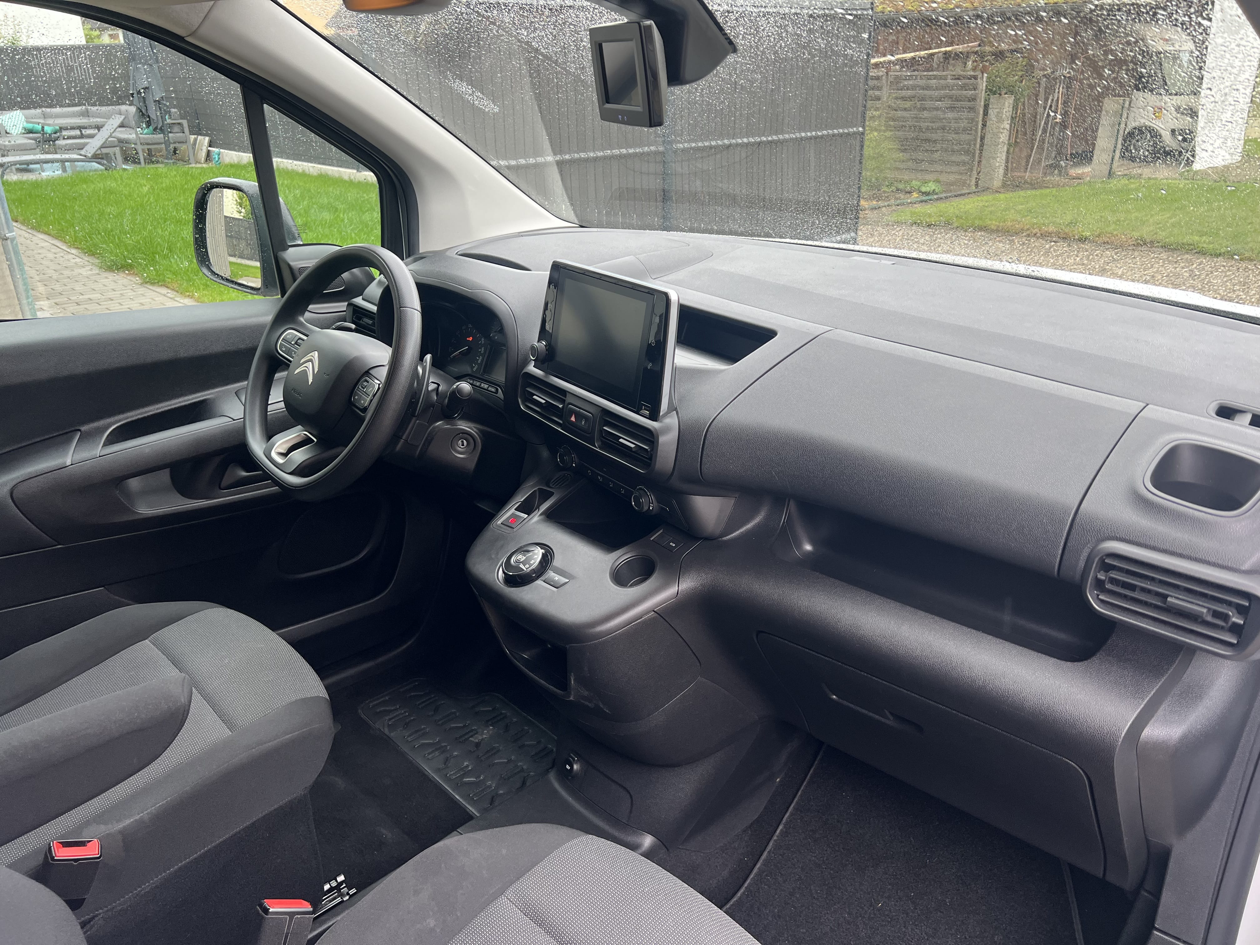 Citroen Berlingo  Boite automatique Camera GPS Carplay Android Auto / pneus 4 saisons avec GPS