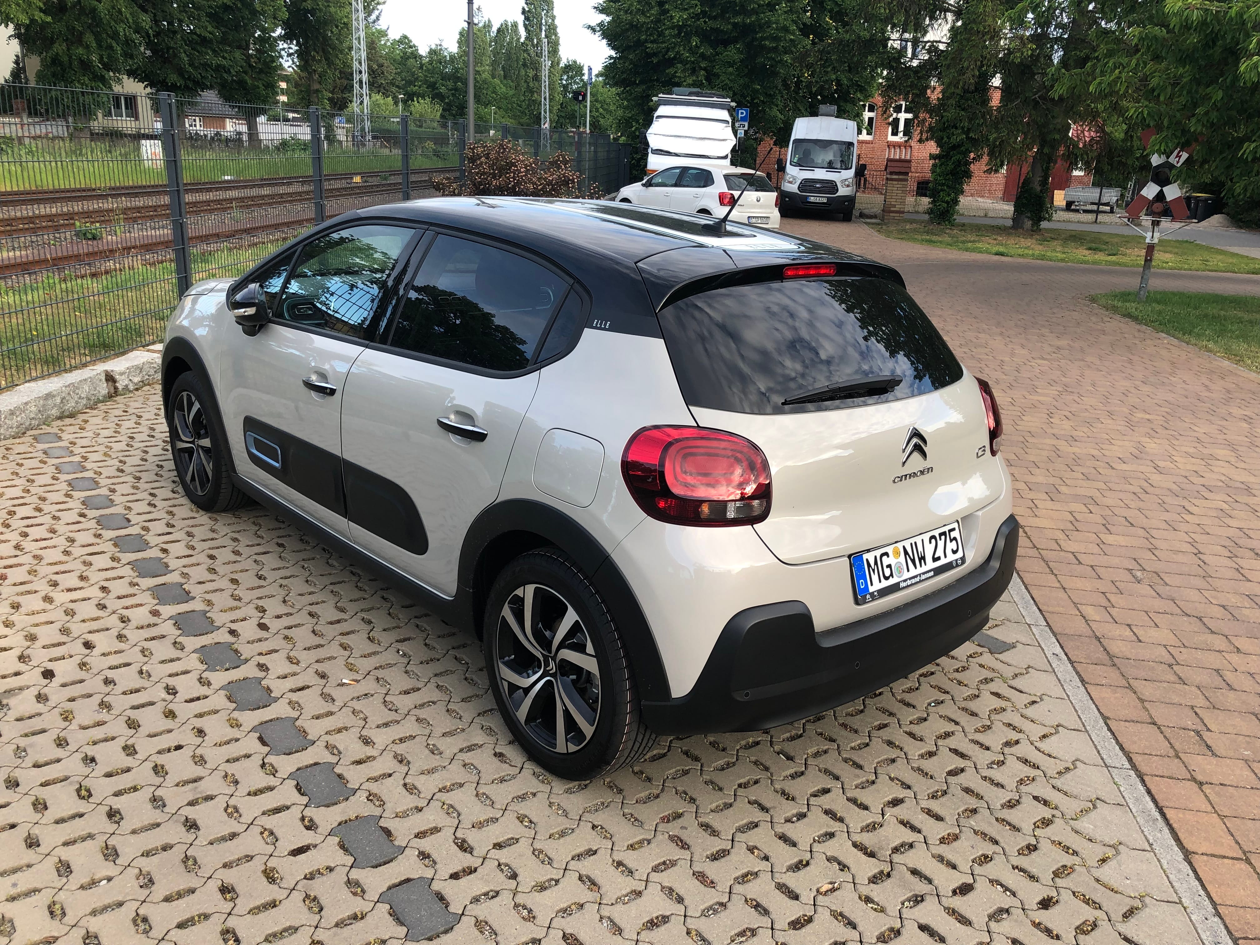 Citroen C3 mit Rückfahrkamera
