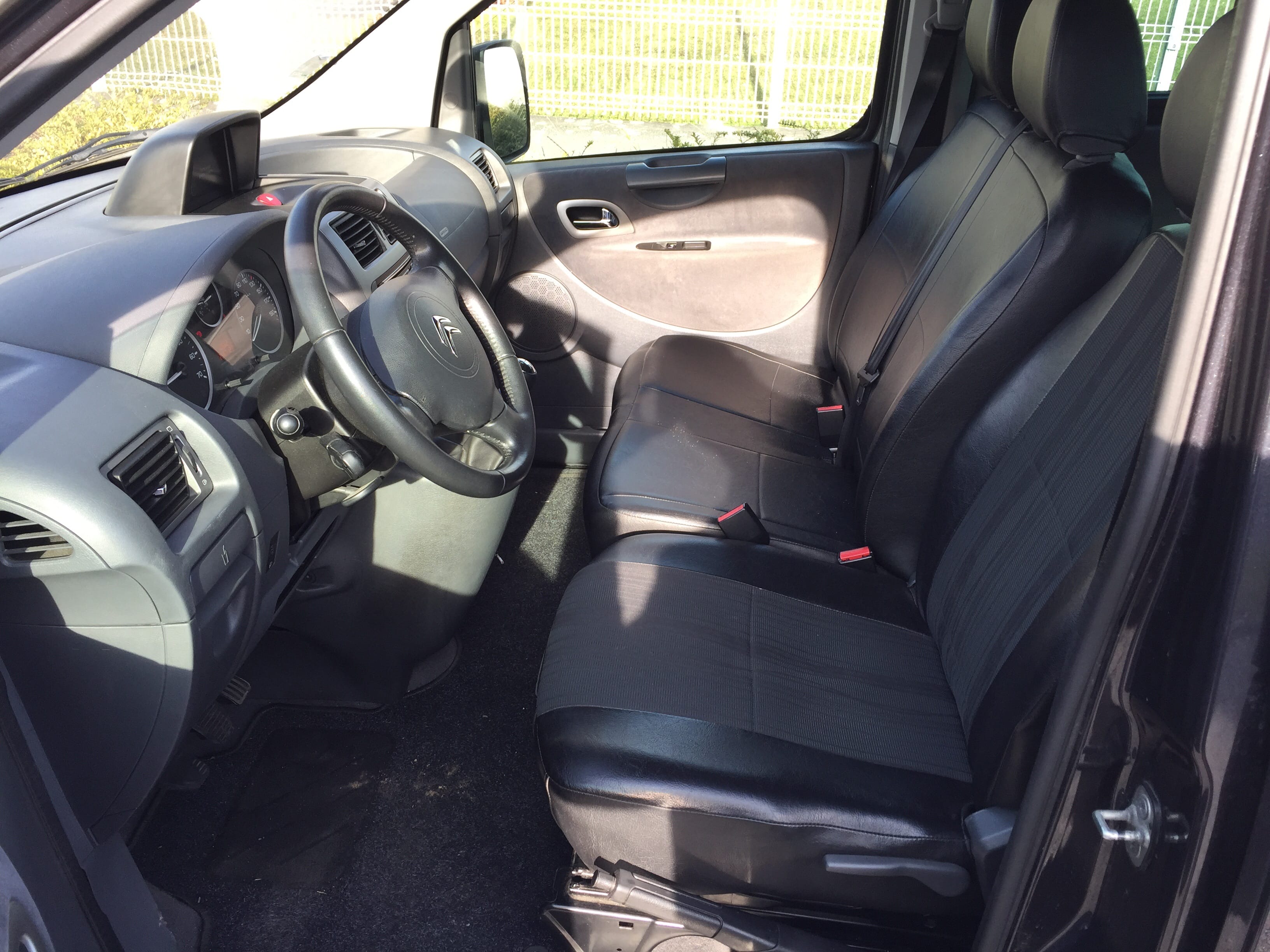 Citroen Jumpy Multispace 2l hdi 120cv GPS cuir avec Pneus neige