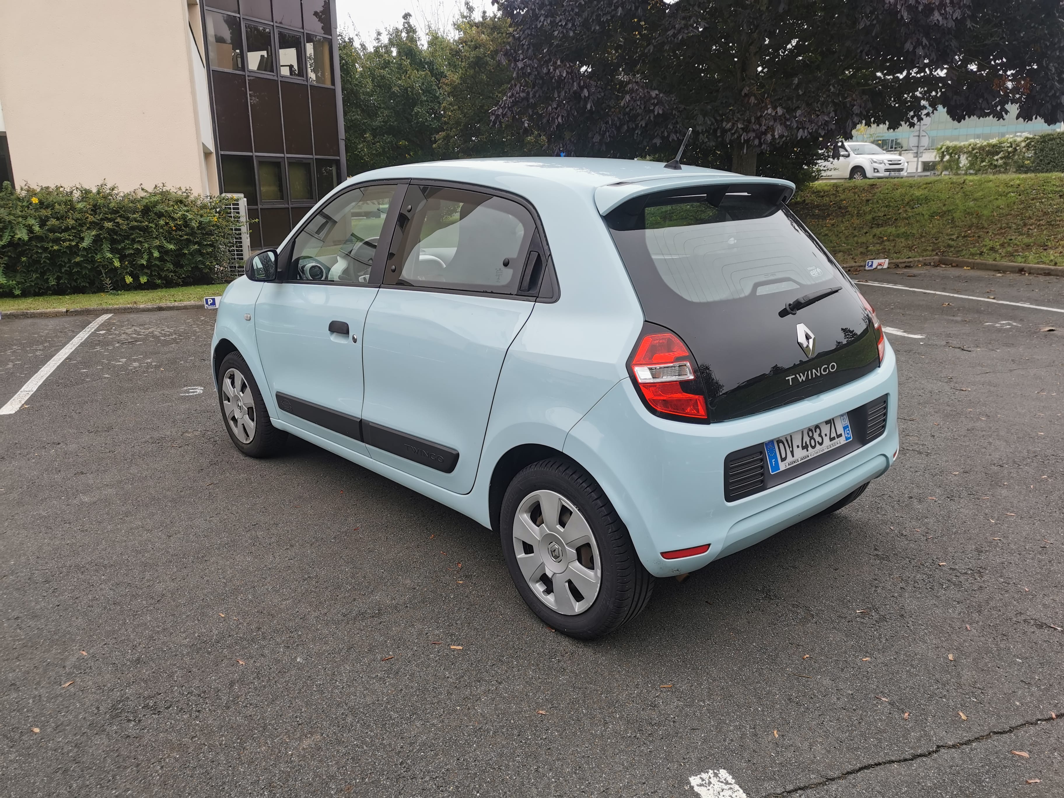 Renault Twingo III Bleu ciel avec Entrée audio / iPod