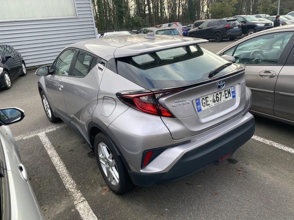Toyota C-HR Hybrid avec Climatisation