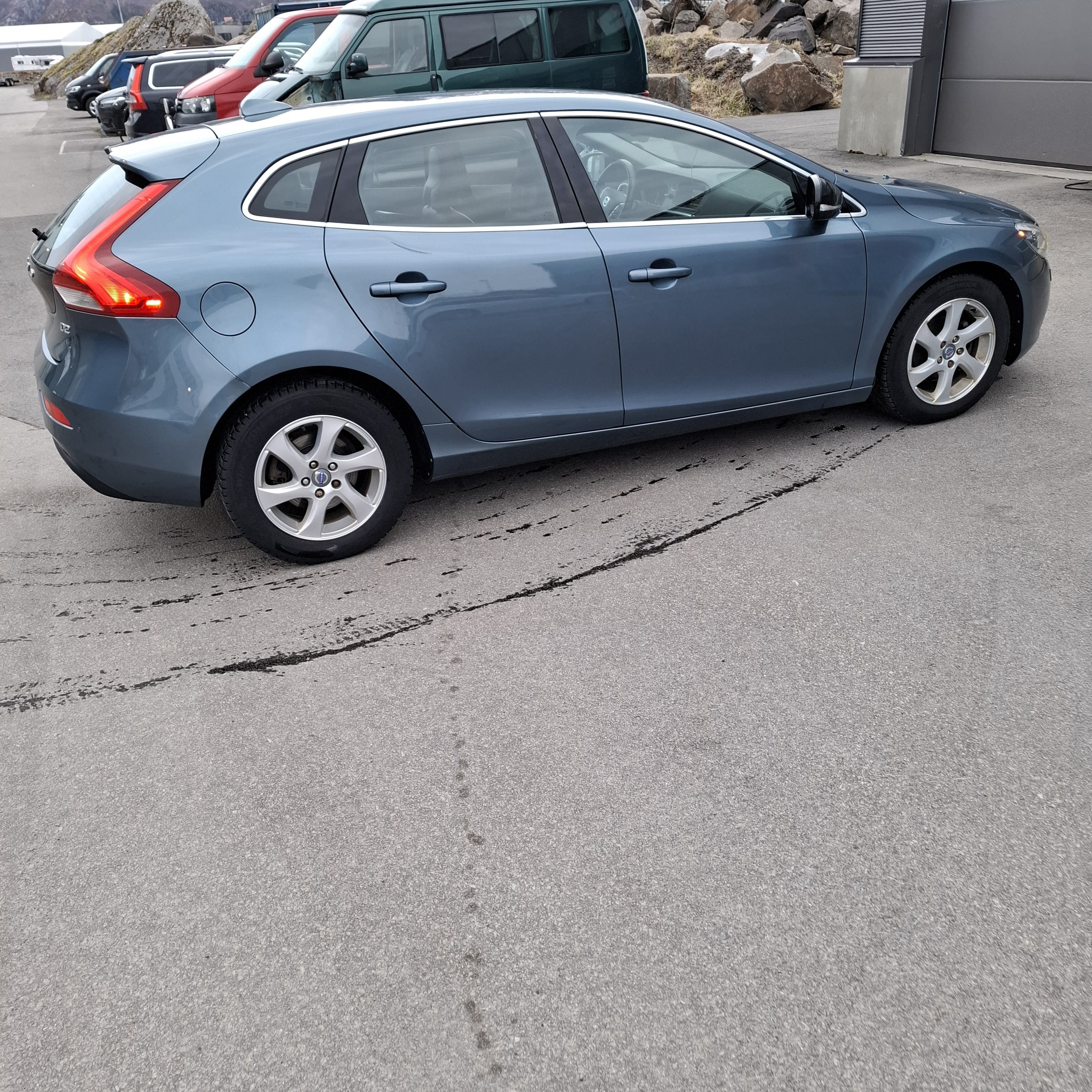 Volvo V40 with Air conditioning