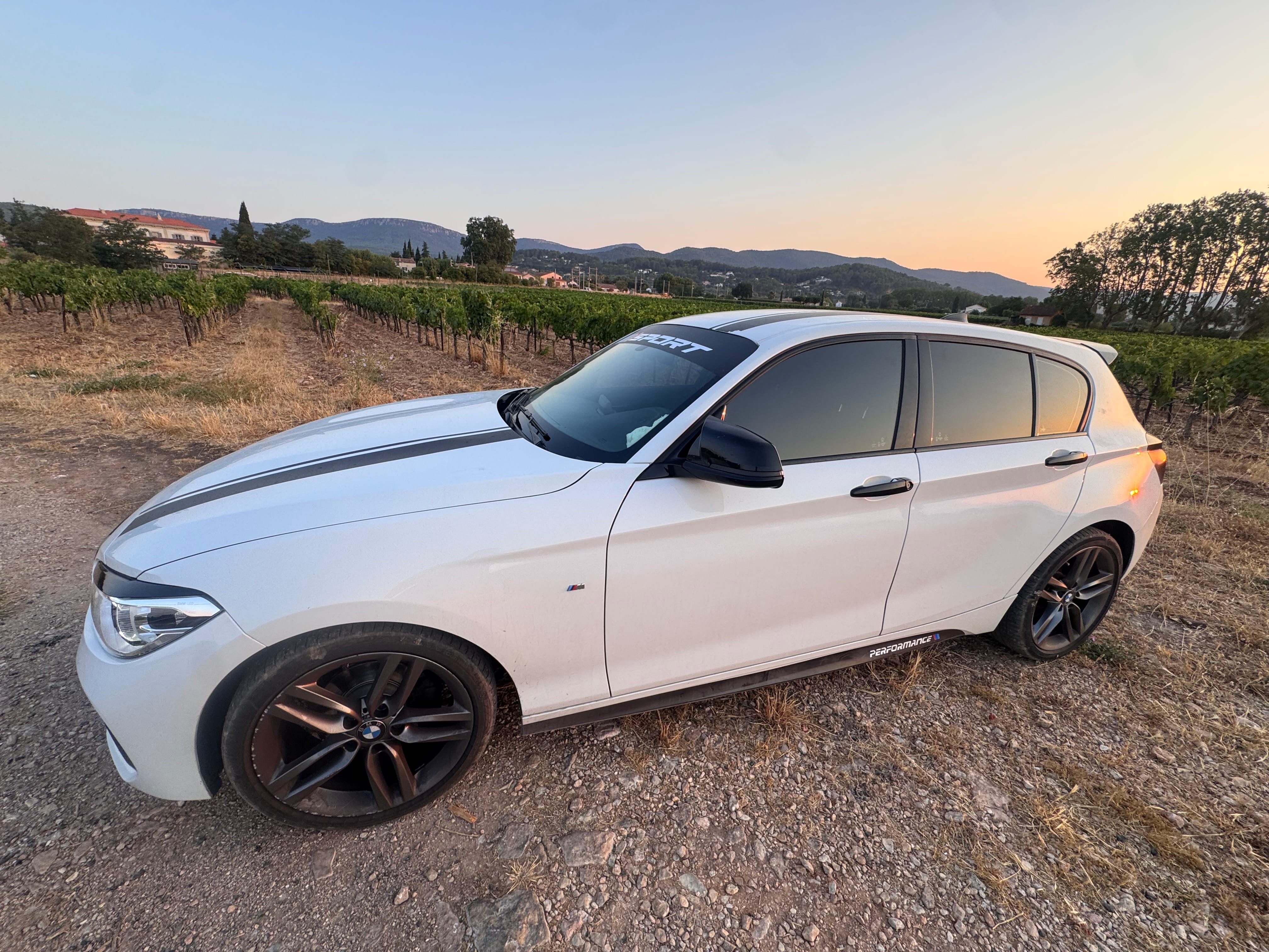 BMW Série 1 avec Climatisation
