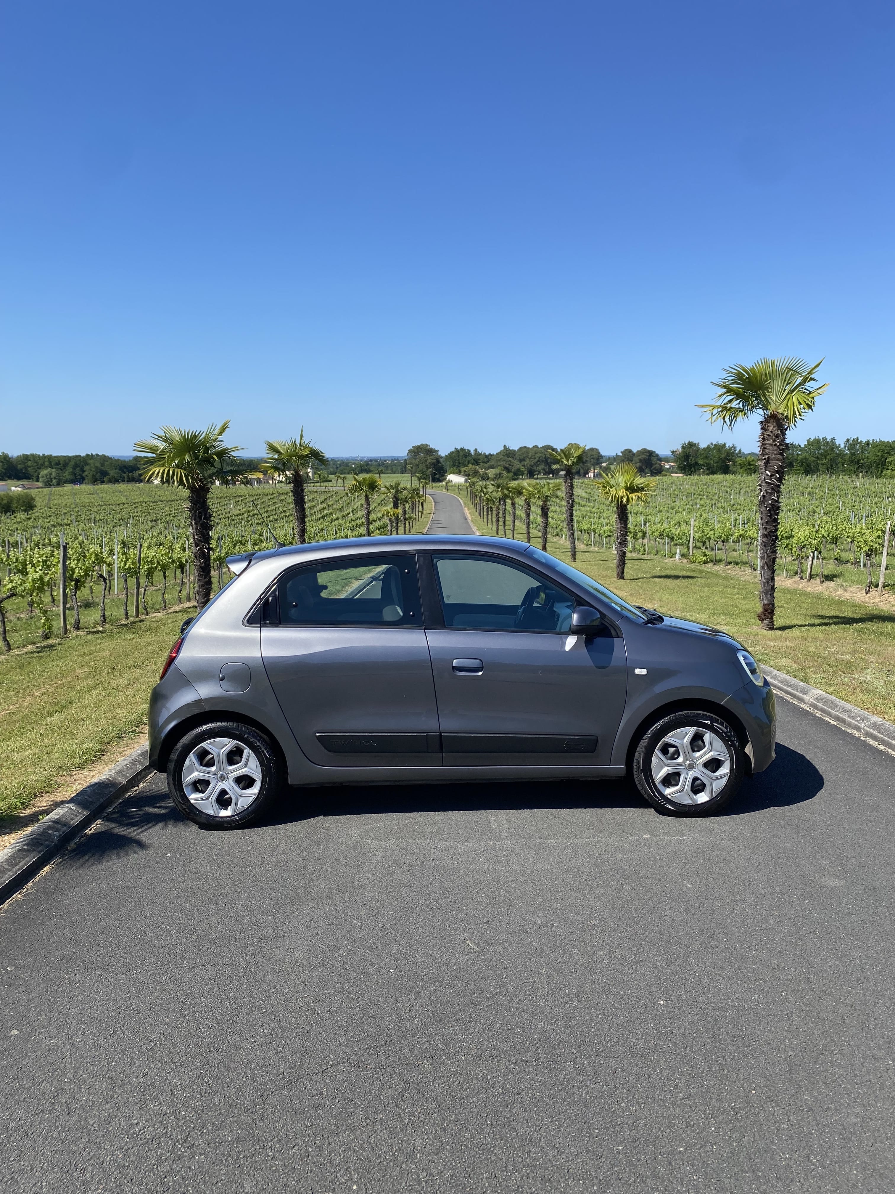 Renault Twingo III avec Entrée audio / iPod