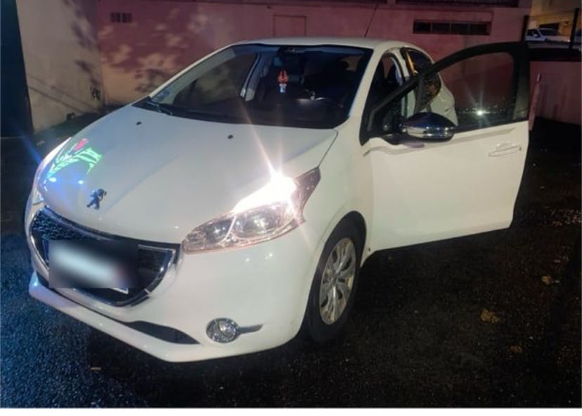 Peugeot 208, 2014, Essence 95