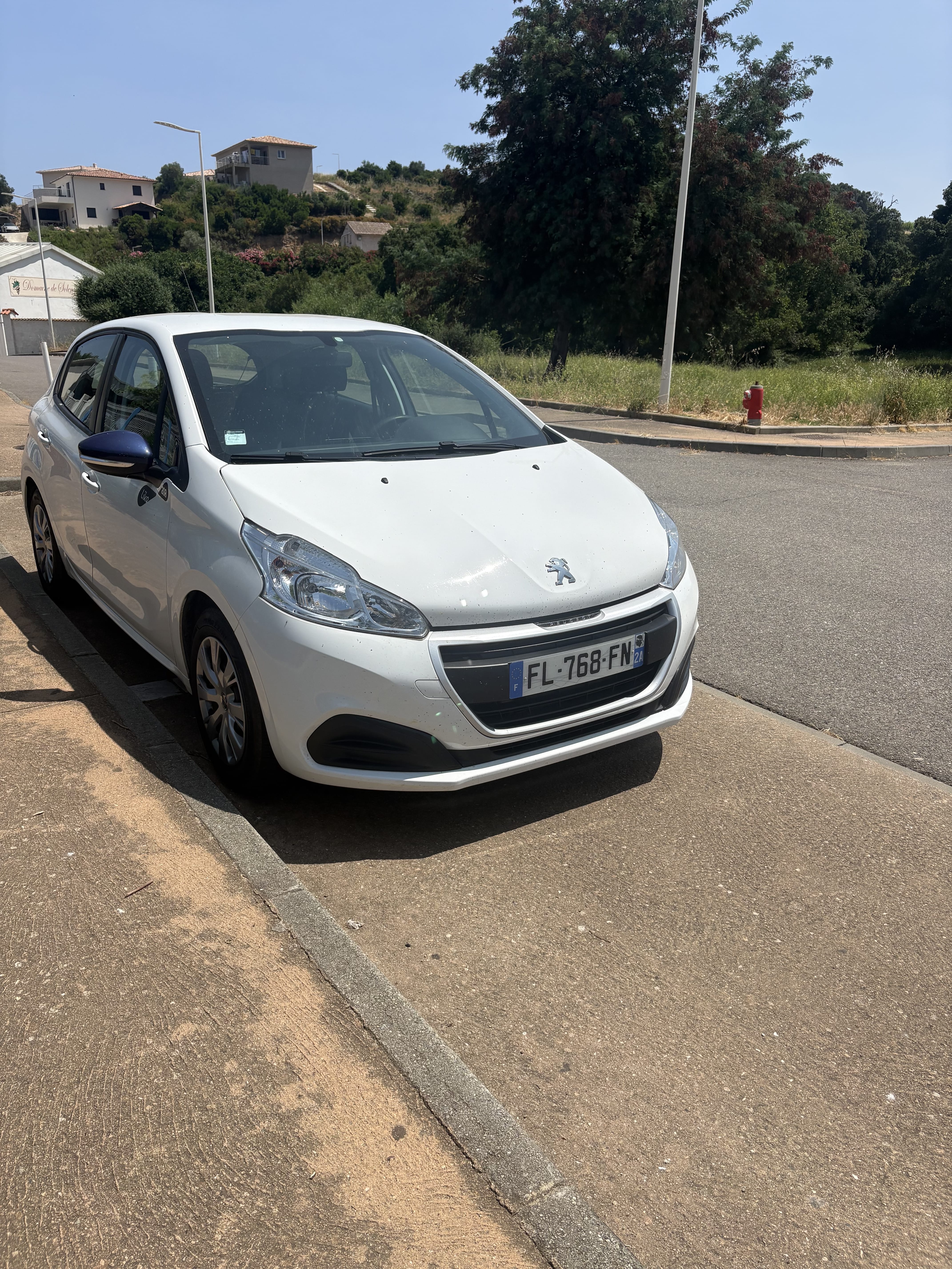 Peugeot 208, 2019, Essence 98