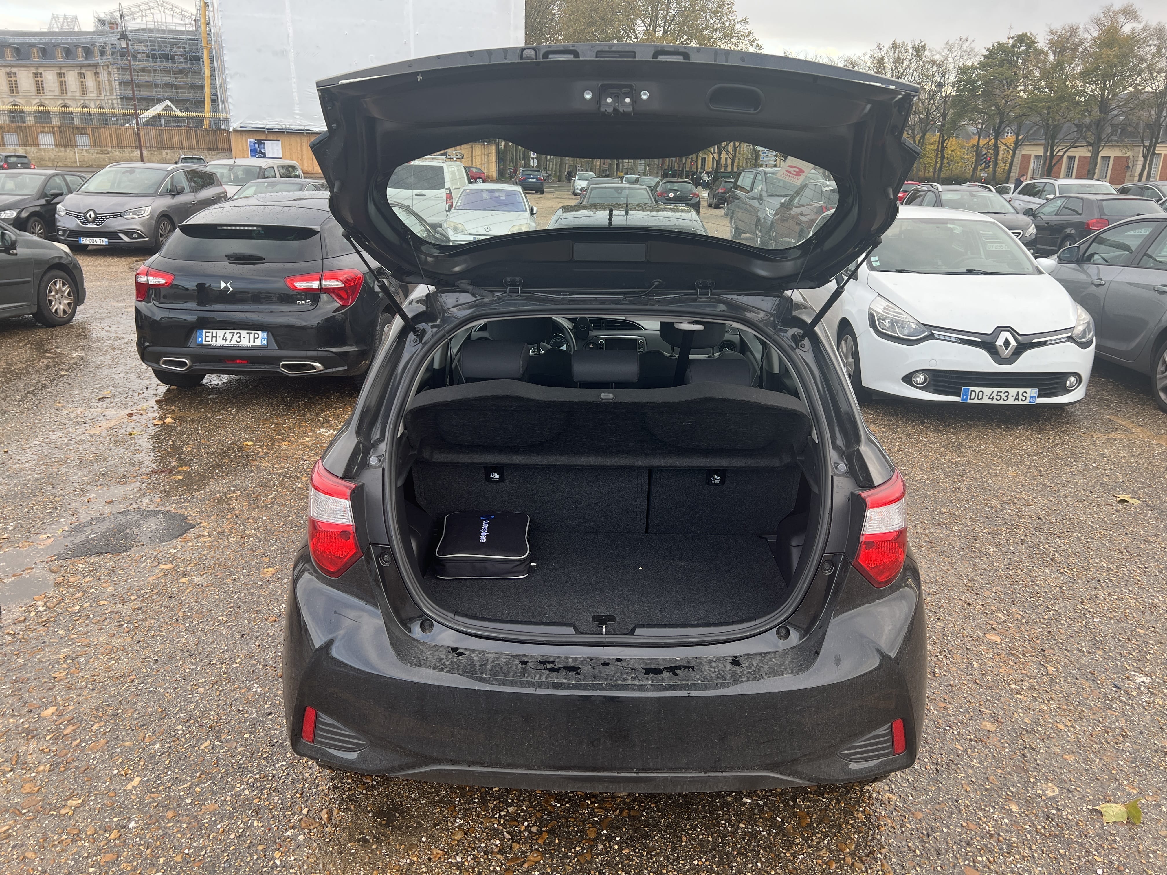 Toyota Yaris Hybride avec Audio Bluetooth