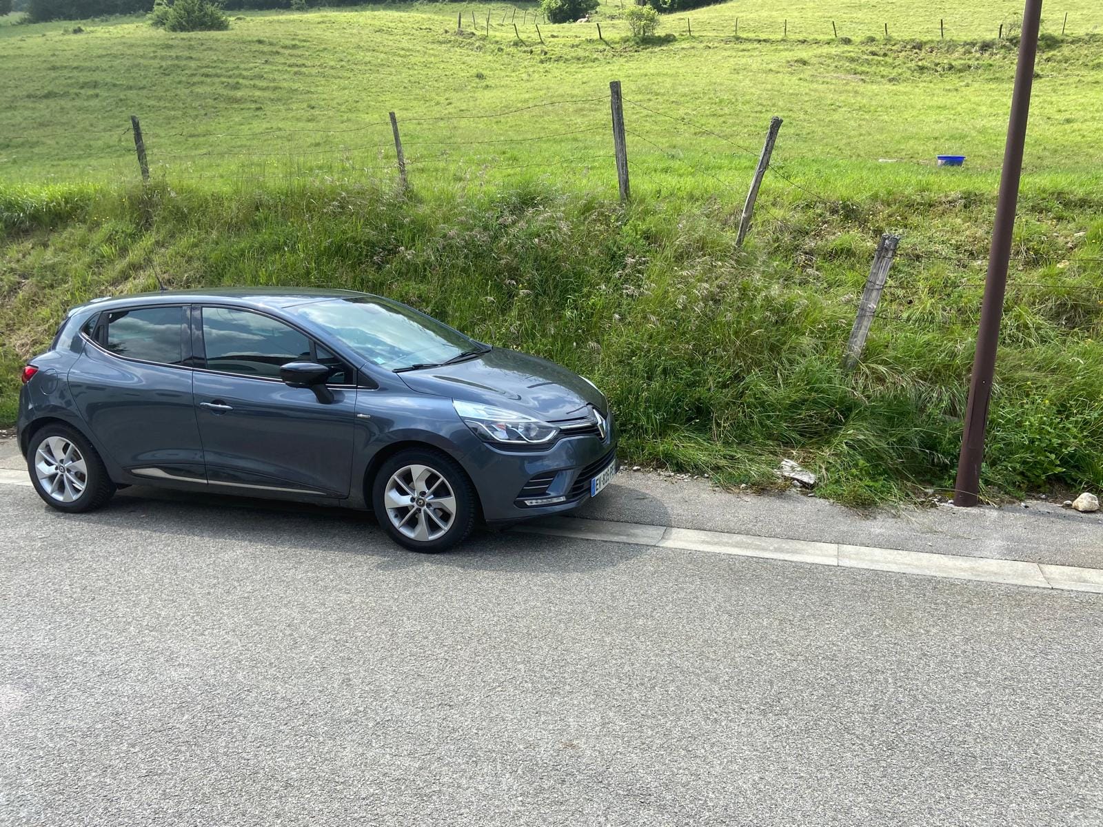 Renault Clio avec Entrée audio / iPod