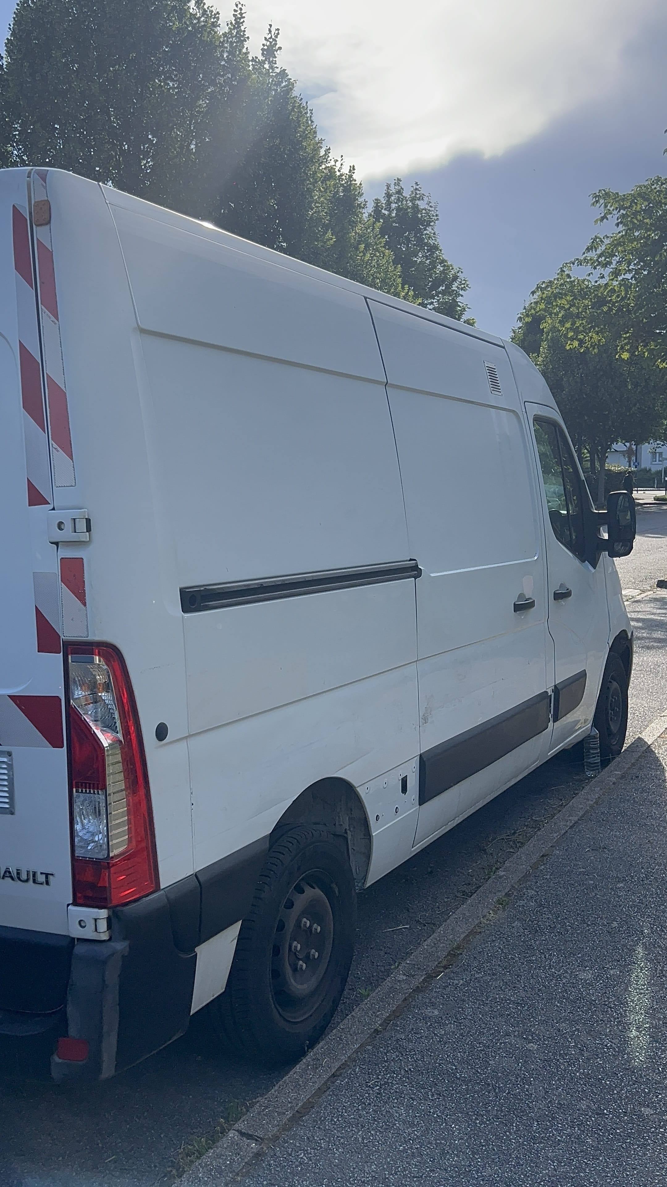 Renault Master 2.3 DCI avec Climatisation