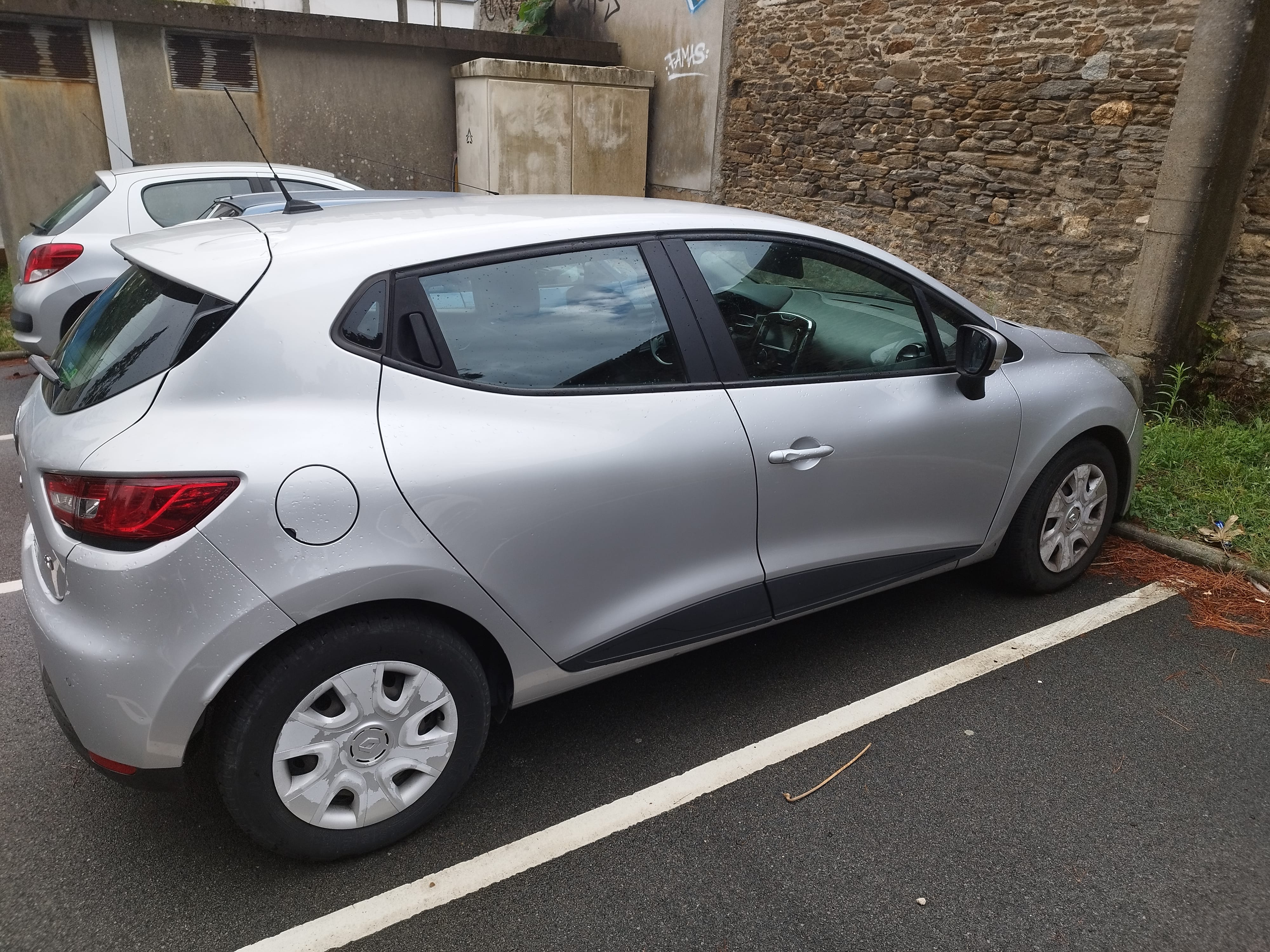 Renault Clio avec Climatisation