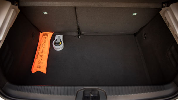 Renault Clio avec Entrée audio / iPod