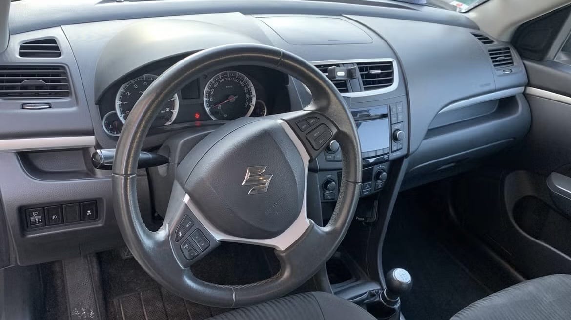 Suzuki Swift avec Entrée audio / iPod
