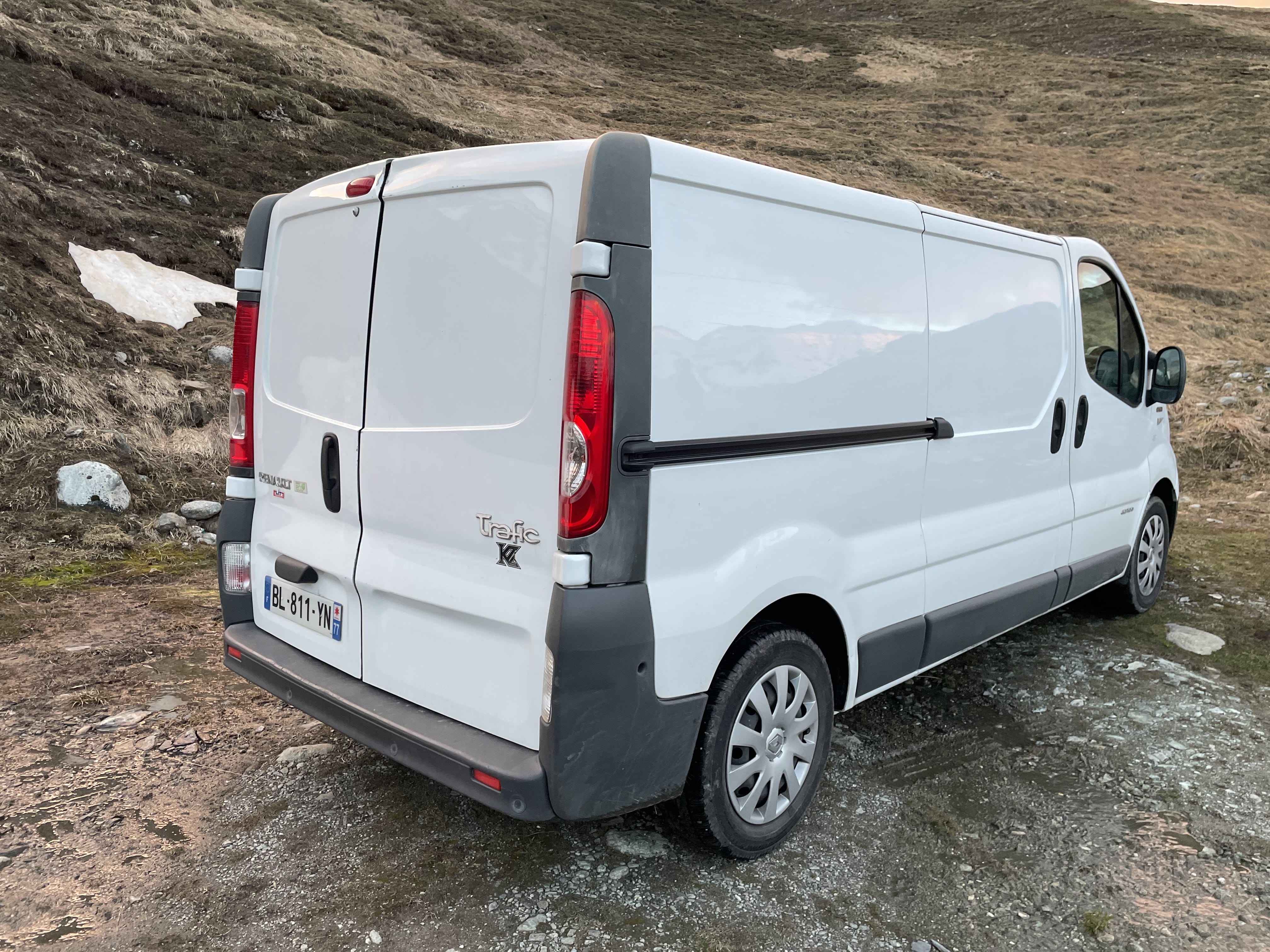 Renault Trafic L2H1 avec Entrée audio / iPod