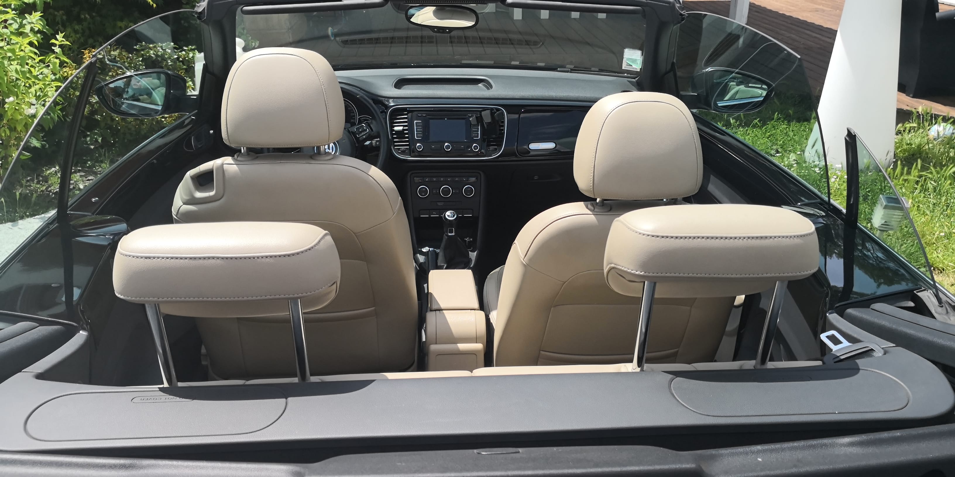 Volkswagen New Beetle Cabriolet avec GPS