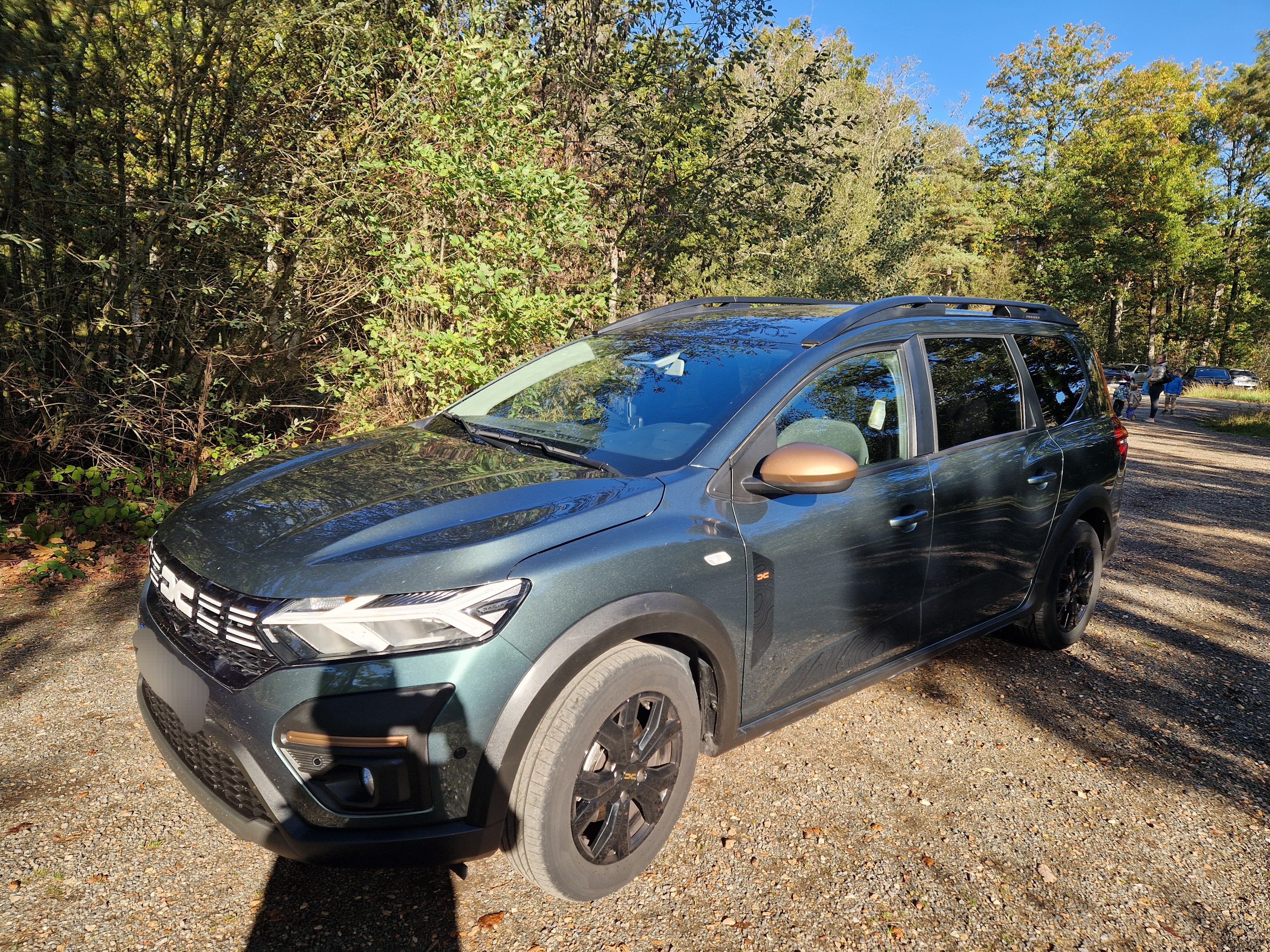 Dacia Jogger, 2025, Essence 98, 7 places