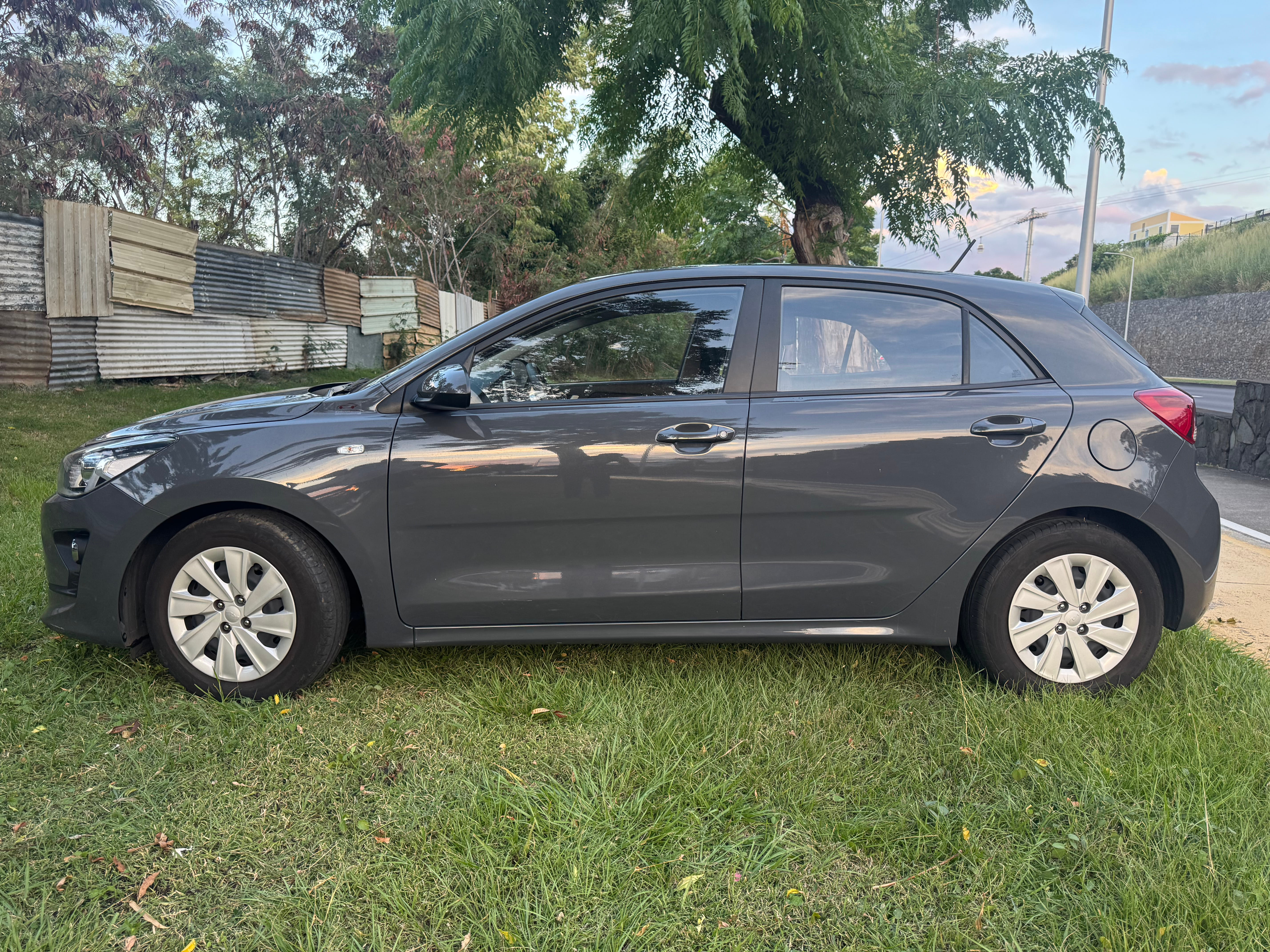 Kia Rio, 2023, Essence 95