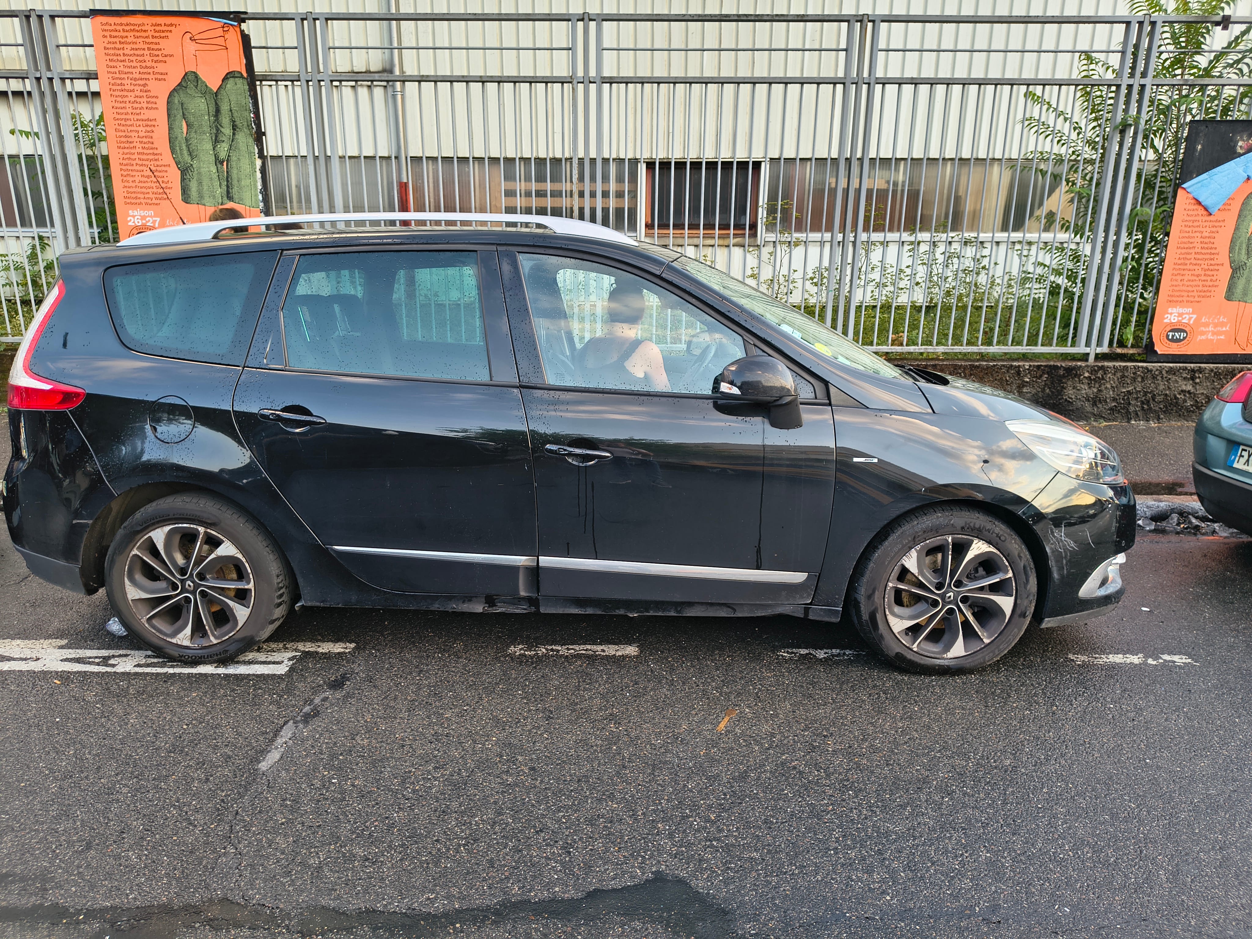 Renault Grand Scenic avec Climatisation