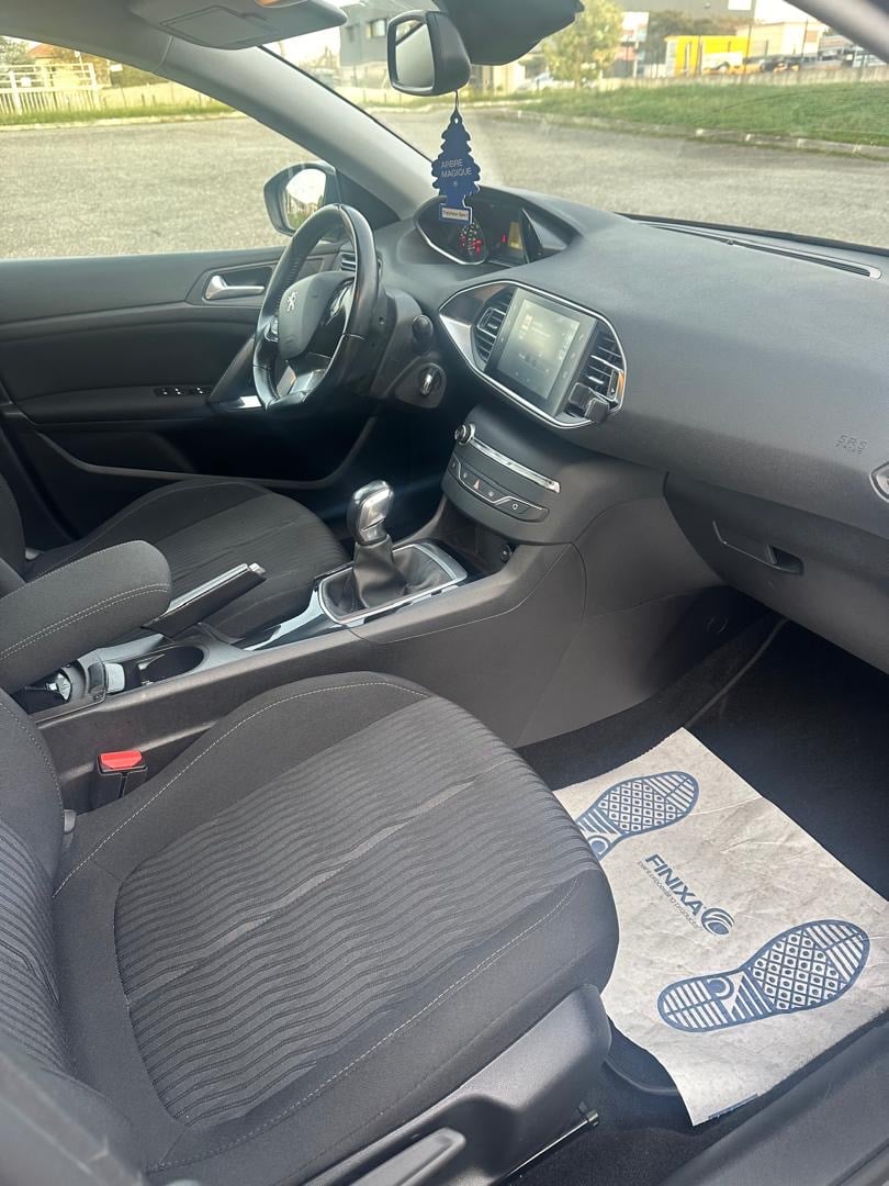 Peugeot 308 avec Régulateur de vitesse