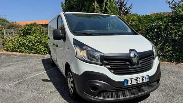 Renault Trafic Louez un Renault Trafic 3 facilement et rapidement avec B’Rent sur Getaround !, 2016, Diesel