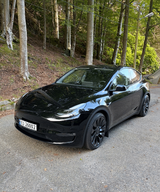 Tesla Model Y Performance, 2024, Elektrisk, automatisk