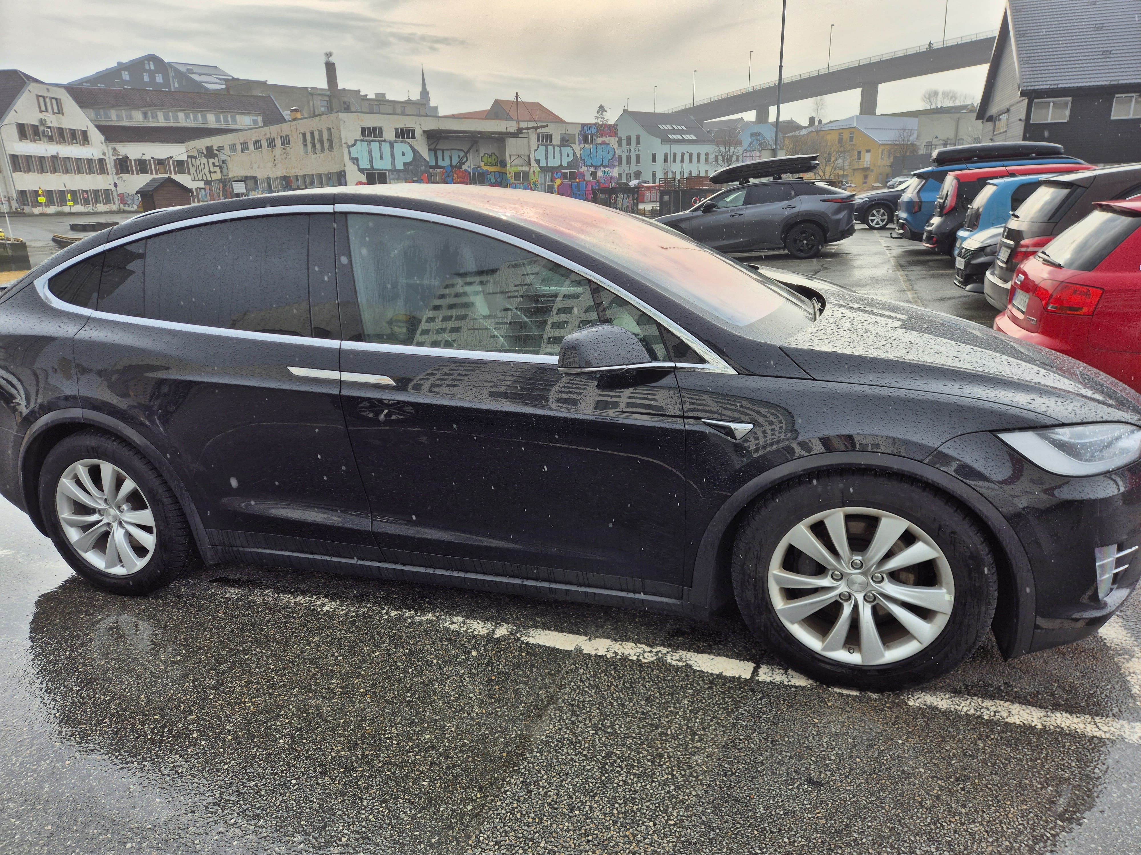 Tesla Model X med Aircondition