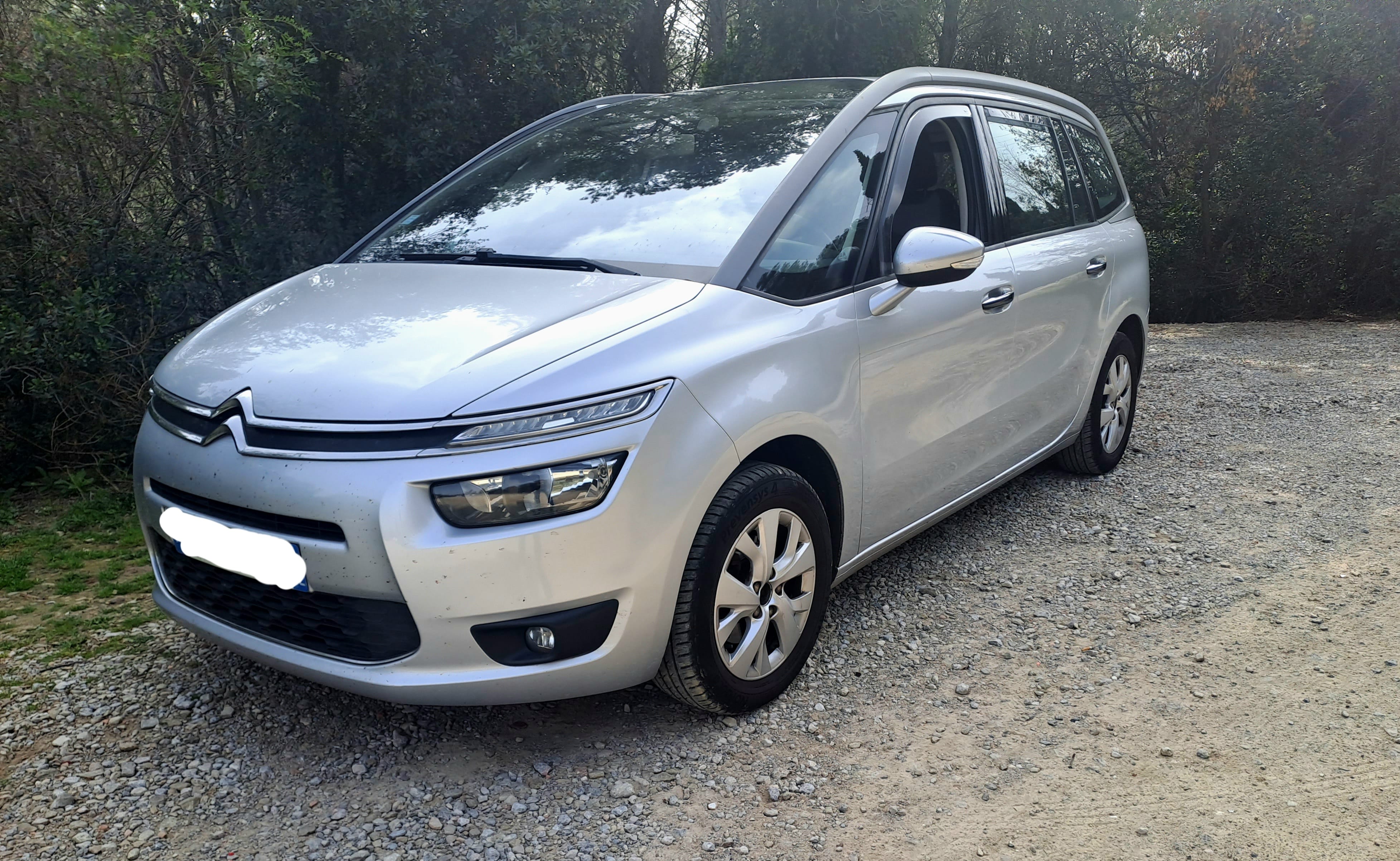 Citroen C4 Grand Picasso, 2024, Diesel, automatisch, 7 zitplaatsen