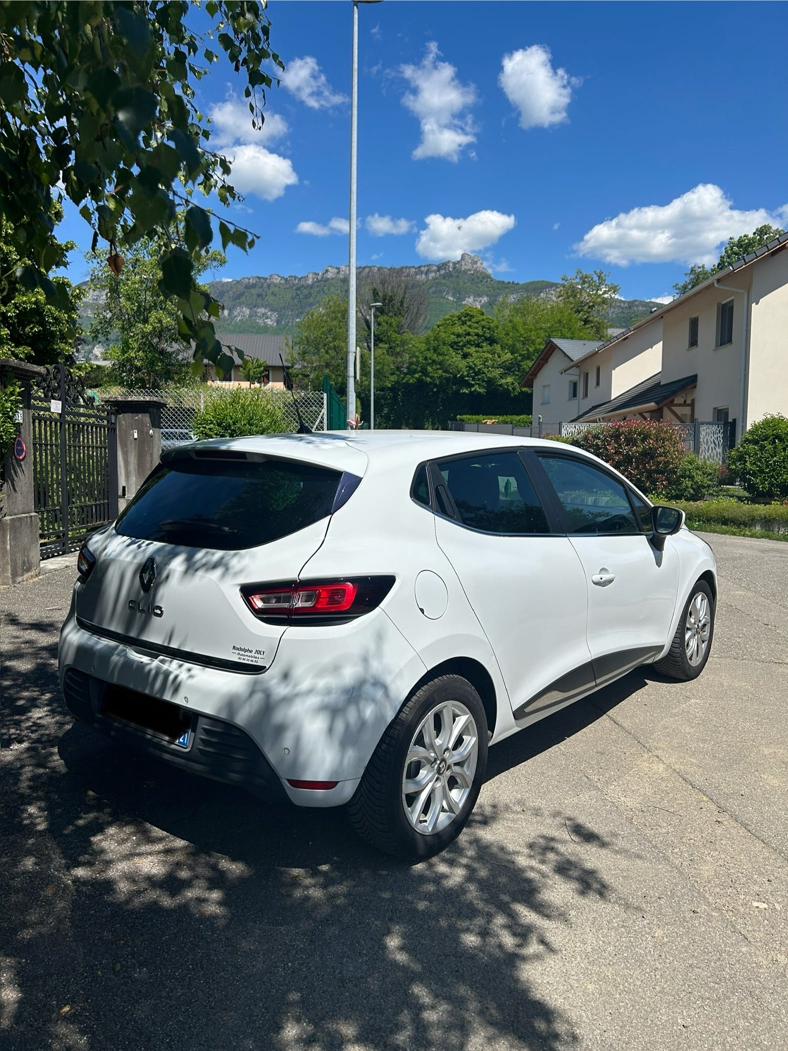 Renault Clio avec GPS