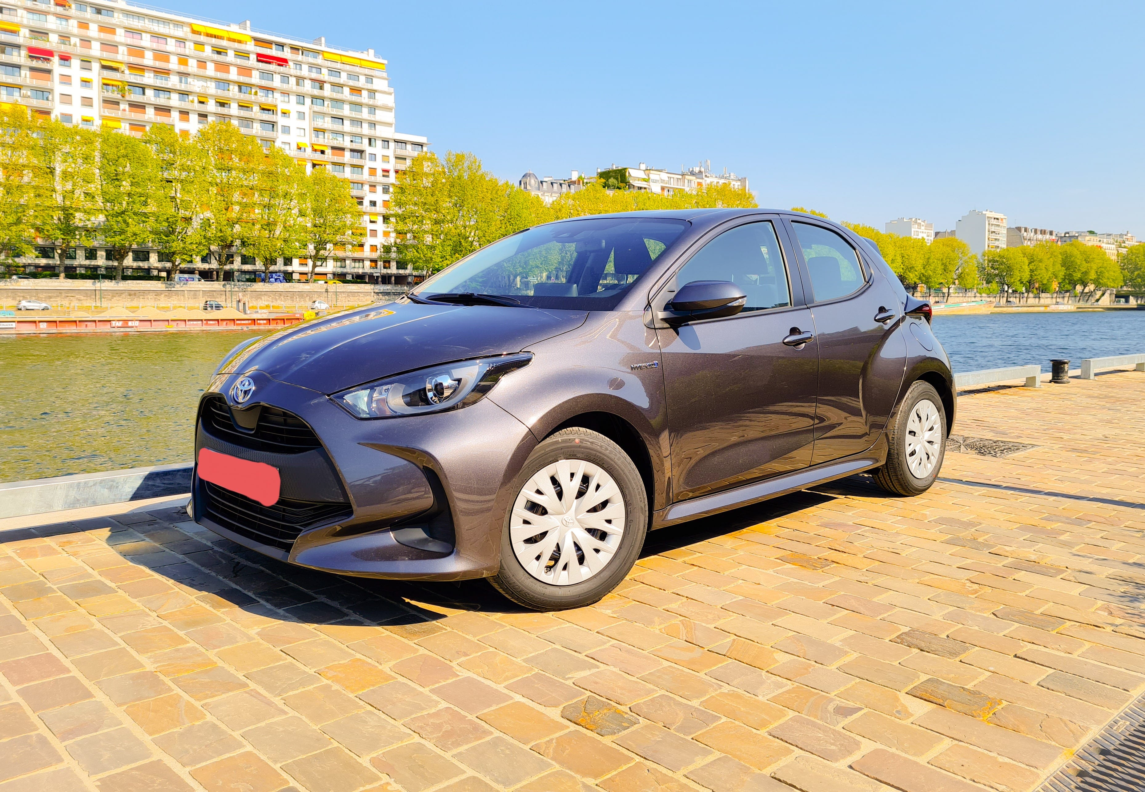 Toyota Yaris Hybride 116ch (FZ092) (Clim, Boite Auto, Connectivité smartphone...) #, 2021, Essence 98 / Elektro (Hybrid), Automatik