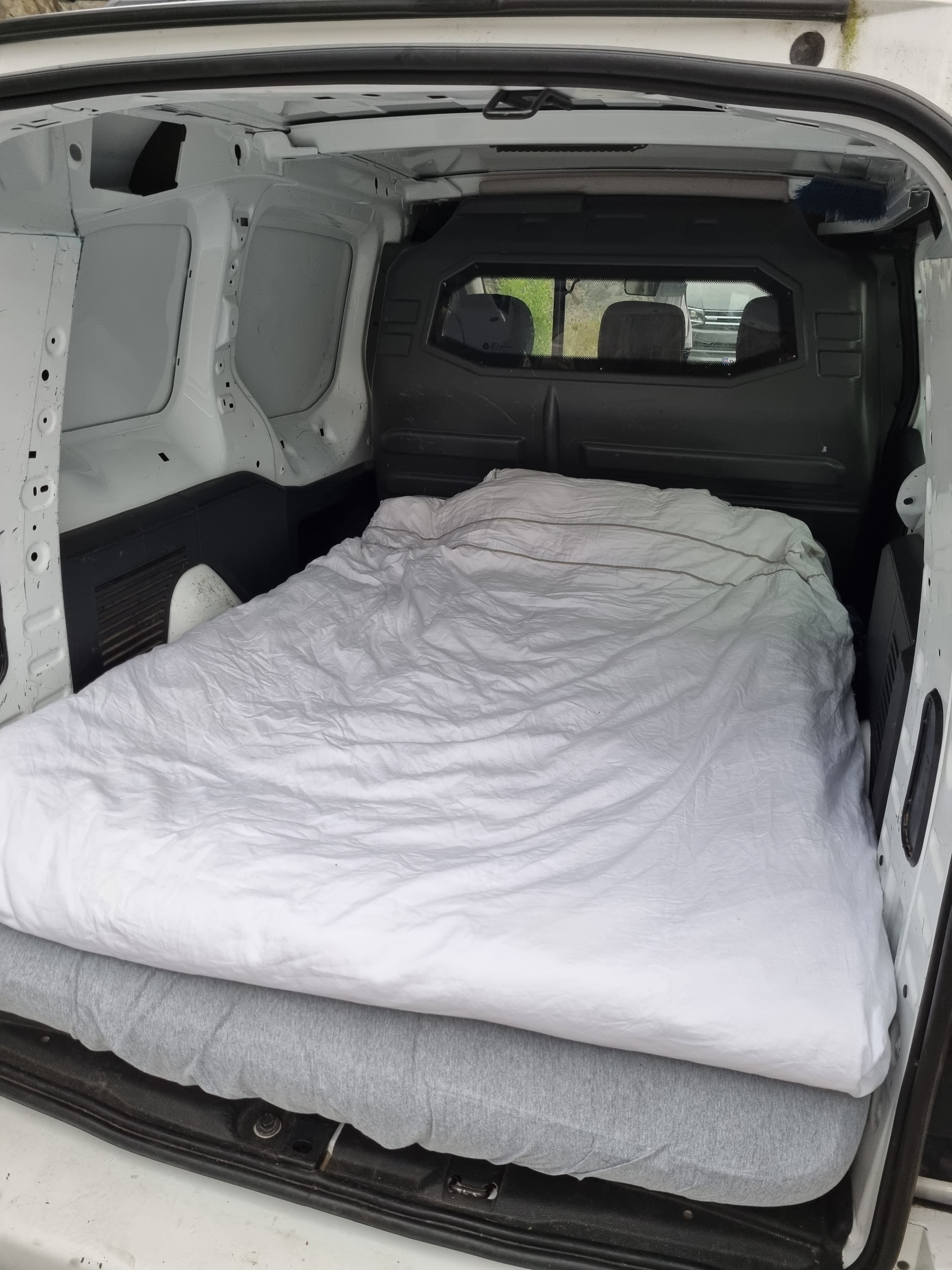 Peugeot Partner med Cruisekontroll