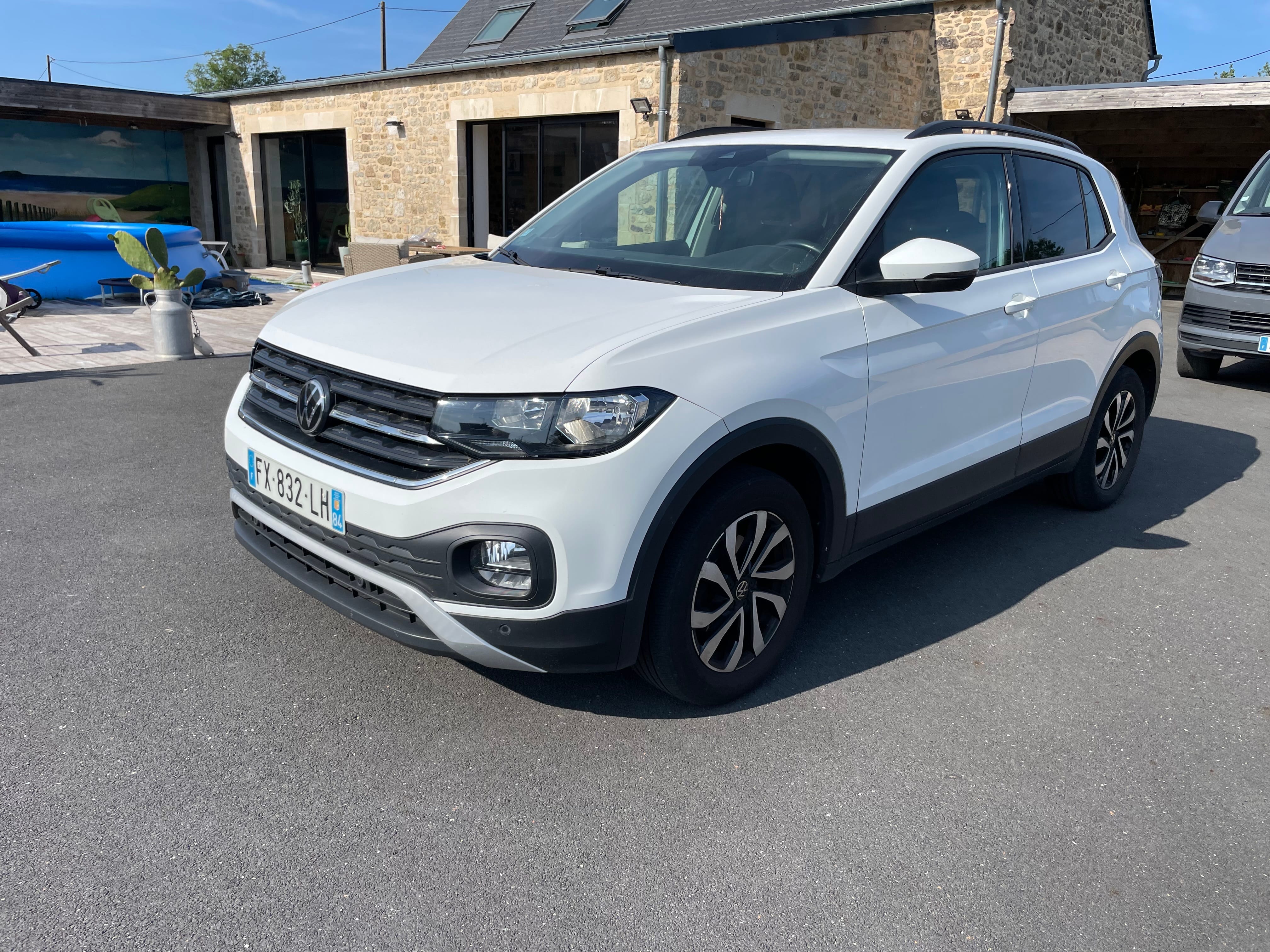 Volkswagen T-Cross, 2021, Essence 95