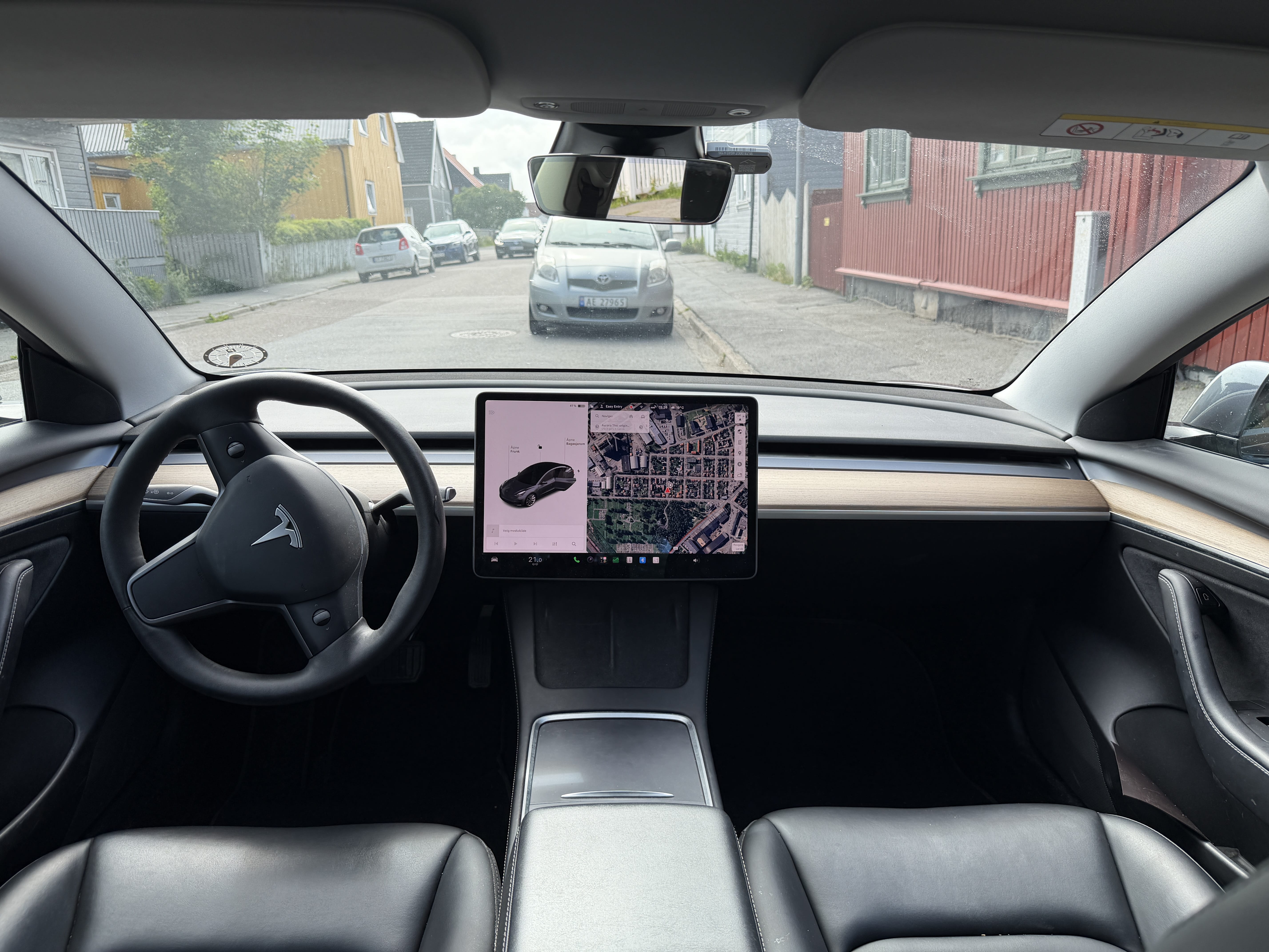 Tesla Model 3 Long Range med GPS