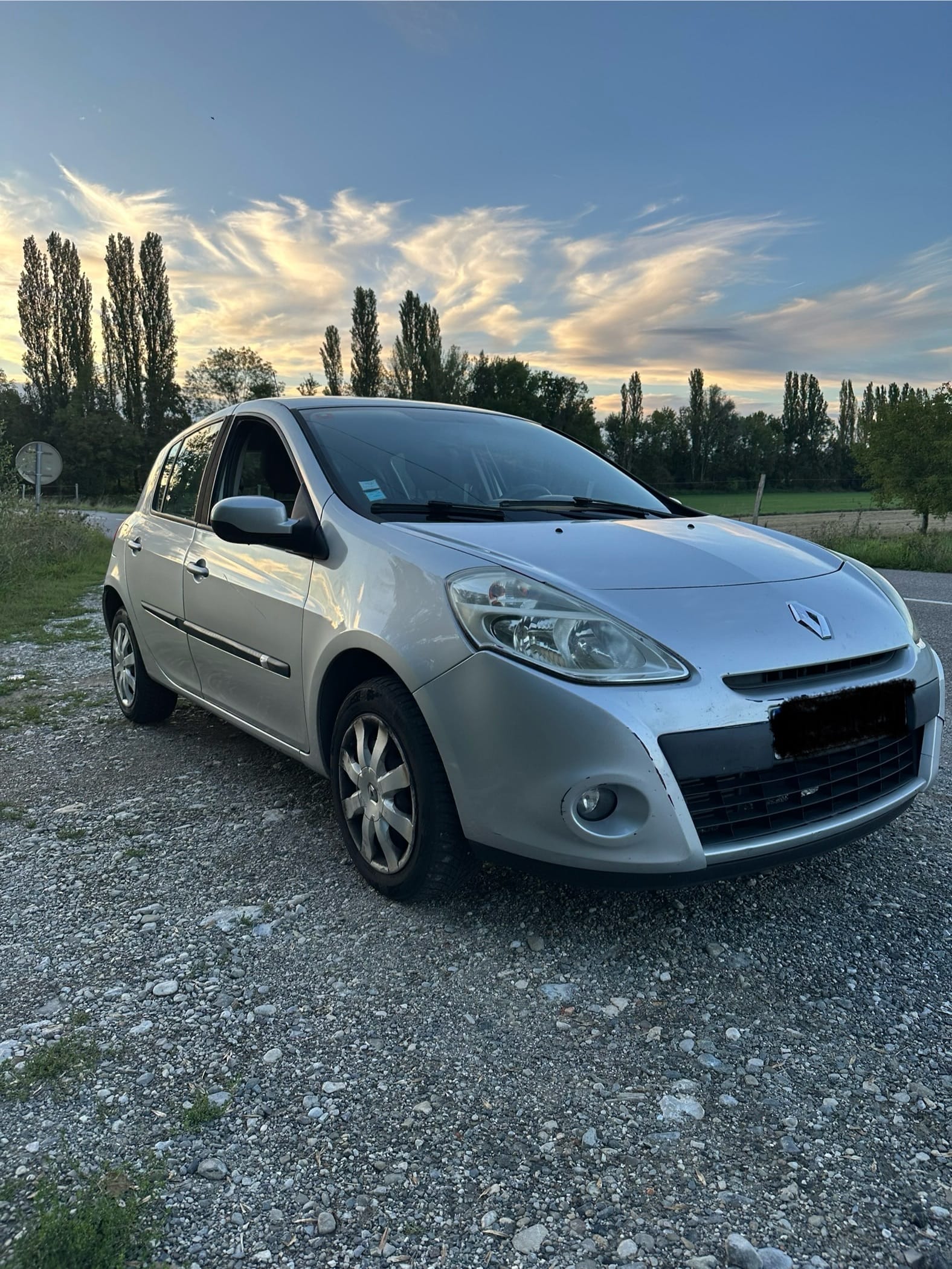 Renault Clio avec Pneus neige