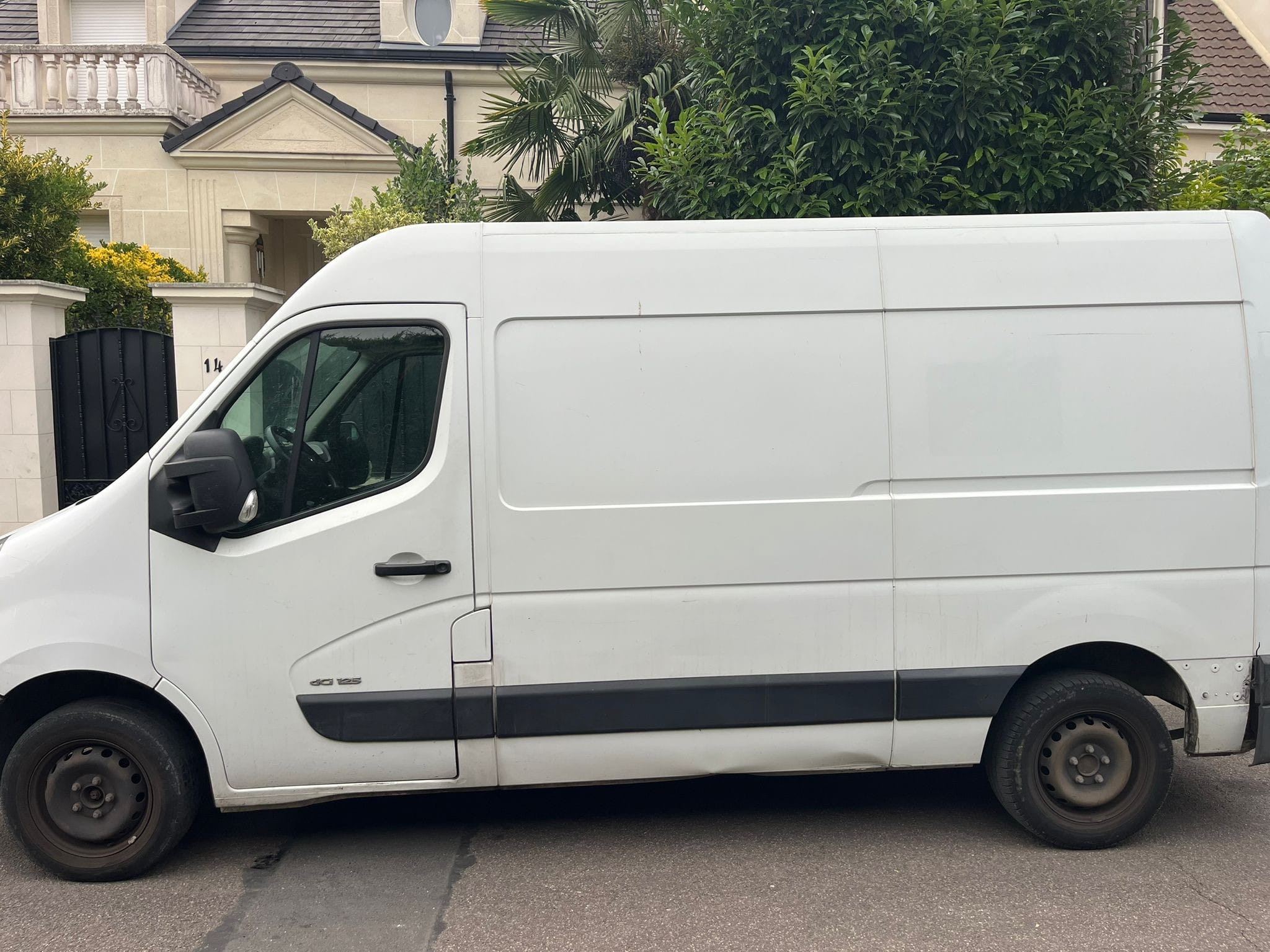 Renault Master 12m3 avec Climatisation