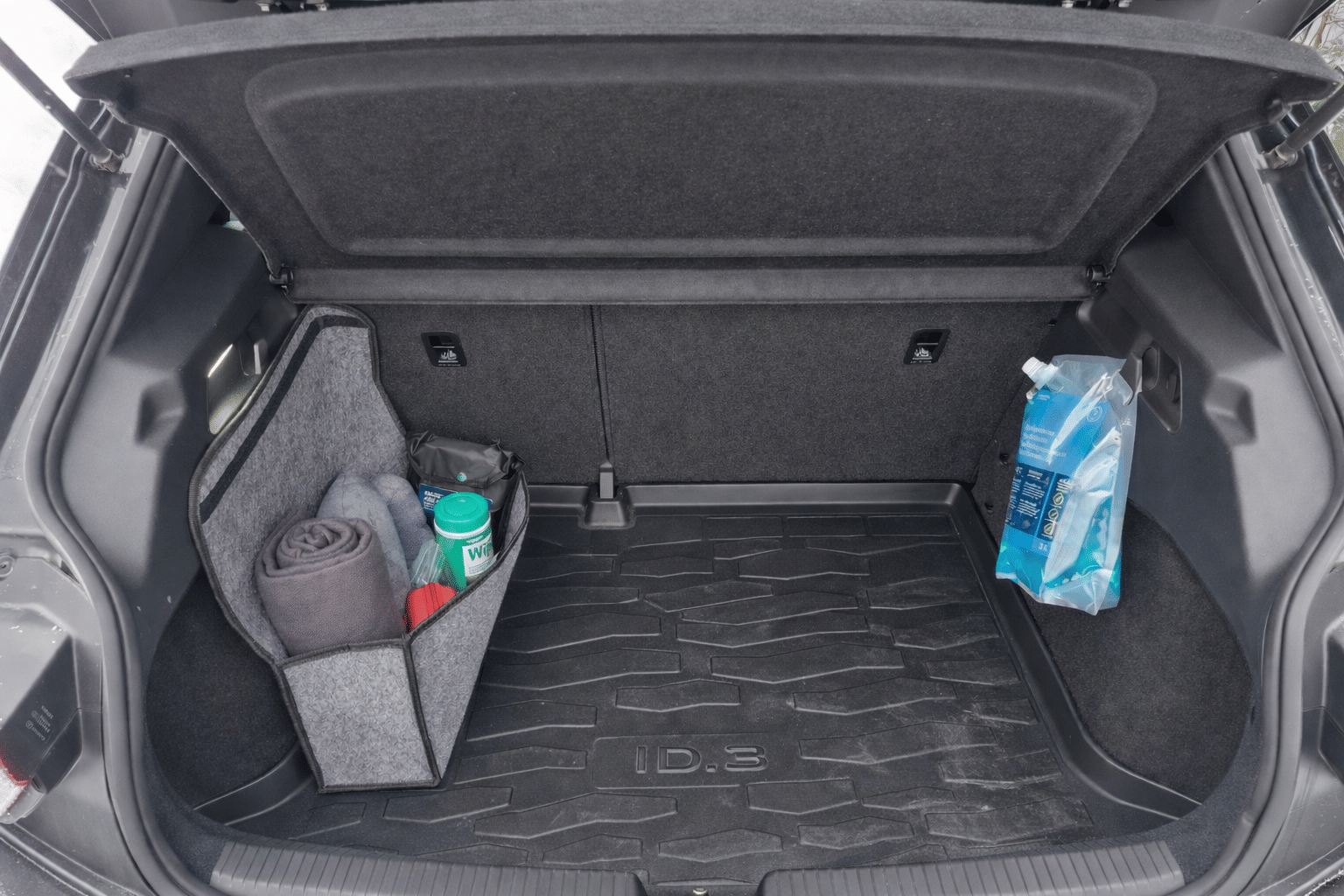 Volkswagen ID.3 Pro with Bluetooth audio