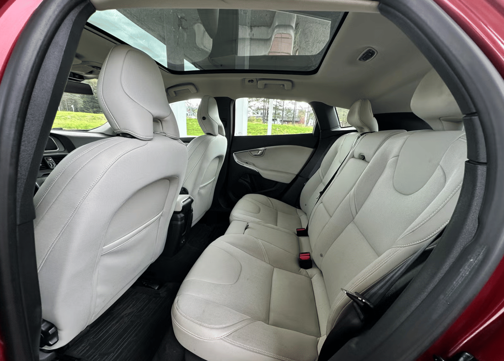 Volvo V40 - drivstoffgjerrig - velutstyrt