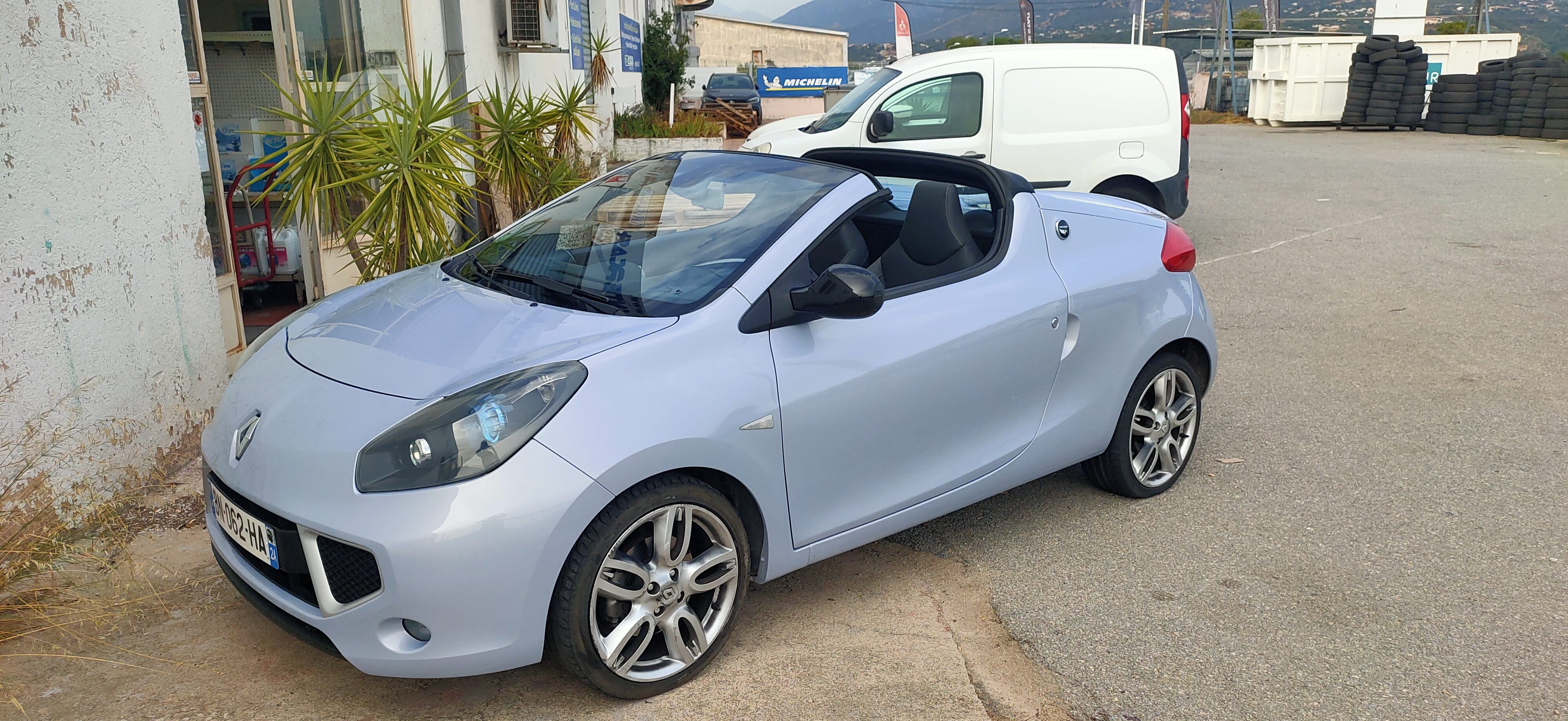 Renault Wind Cabriolet, 2011, Essence 95