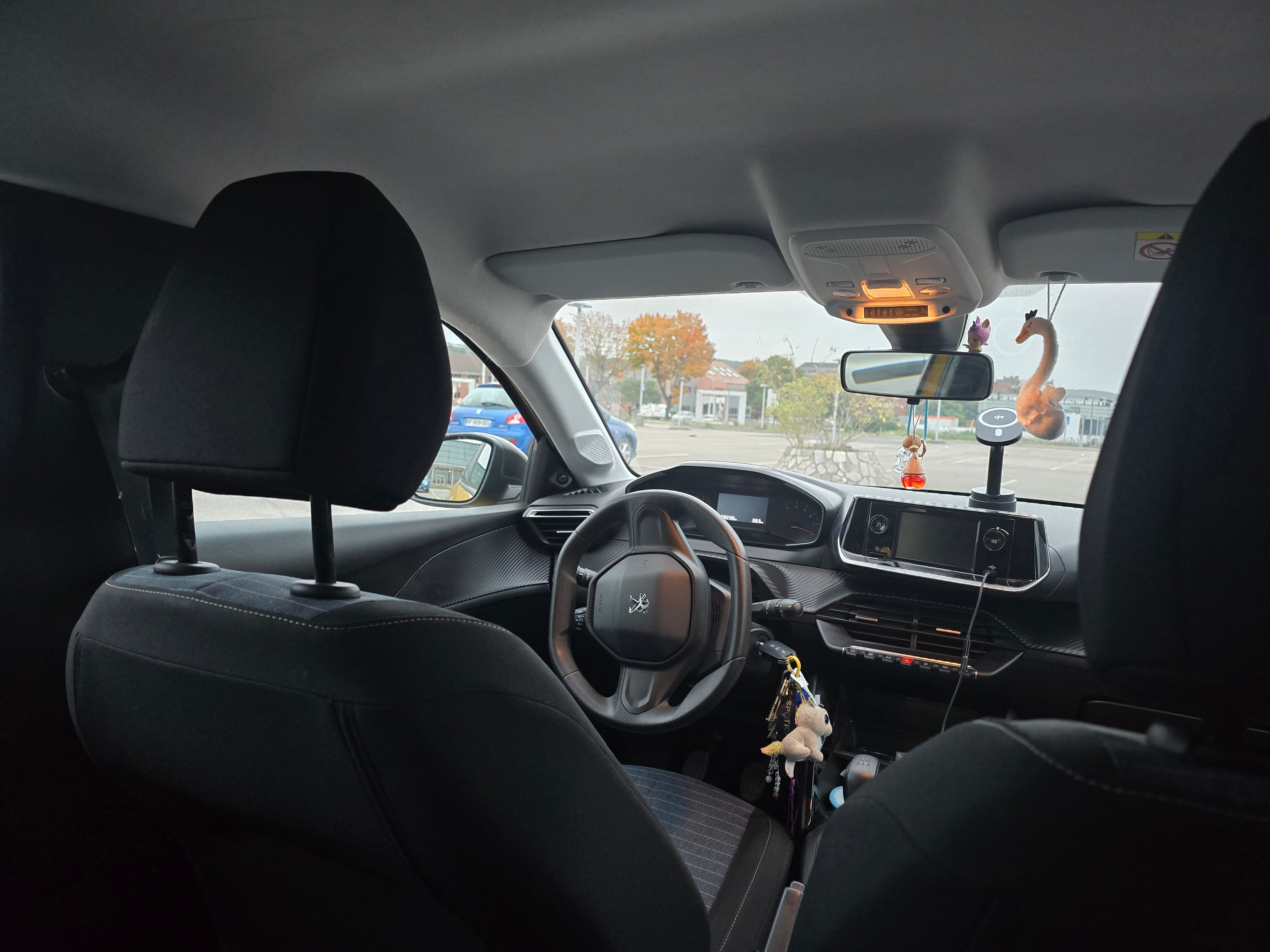 Peugeot 208 avec Régulateur de vitesse
