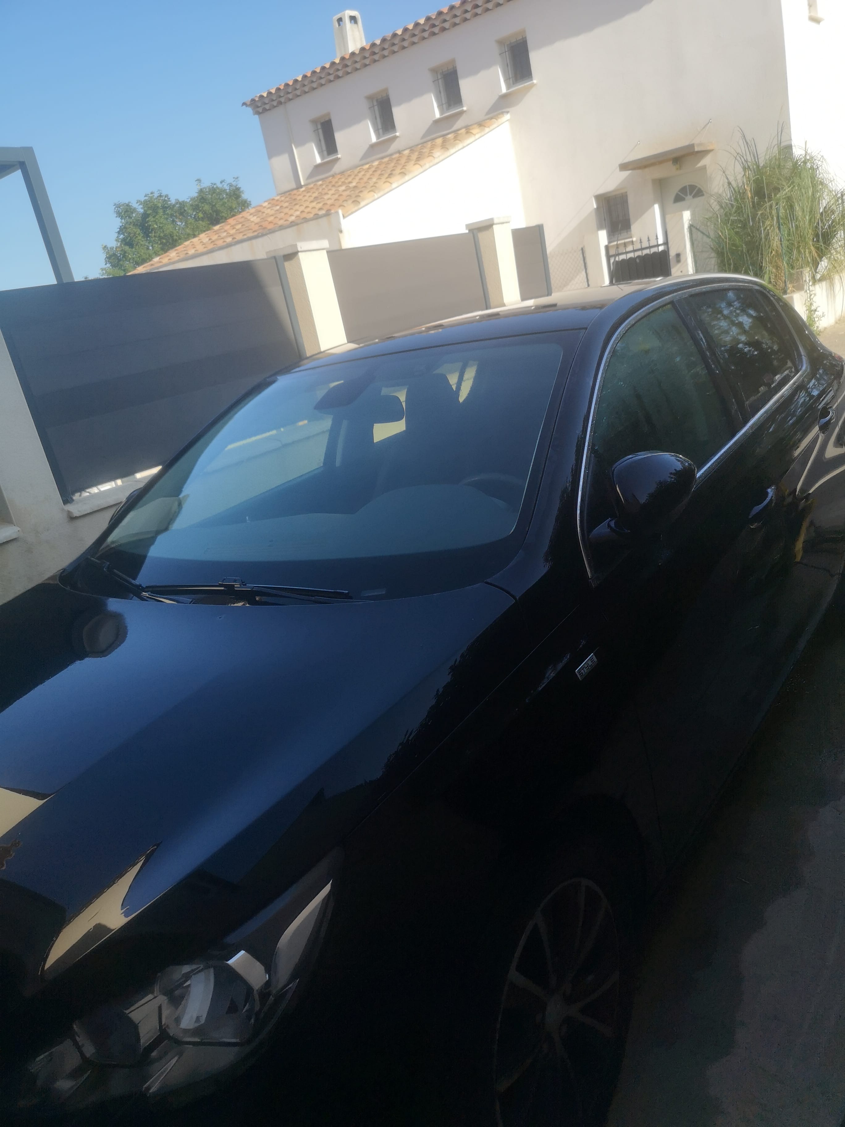 Peugeot 308, 2015, Essence 95