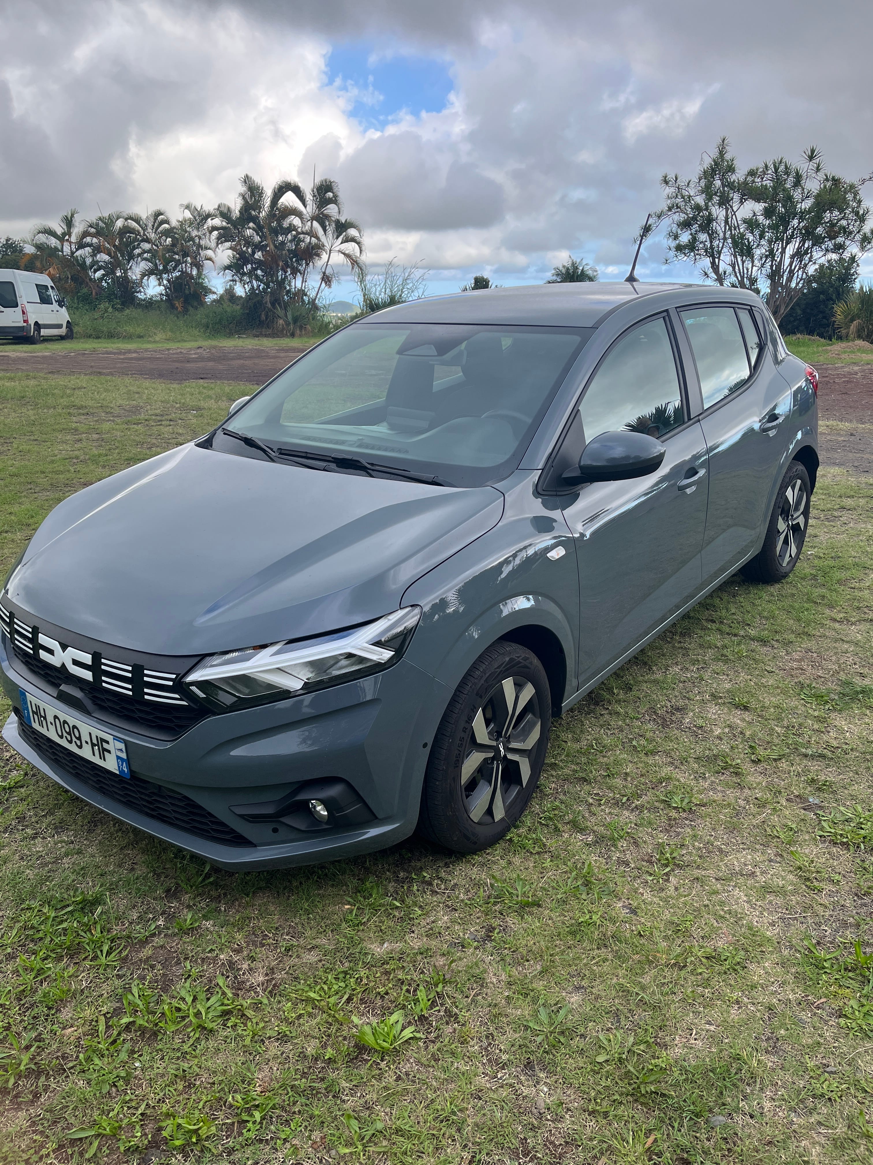Dacia Sandero Expression, 2025, Essence 95