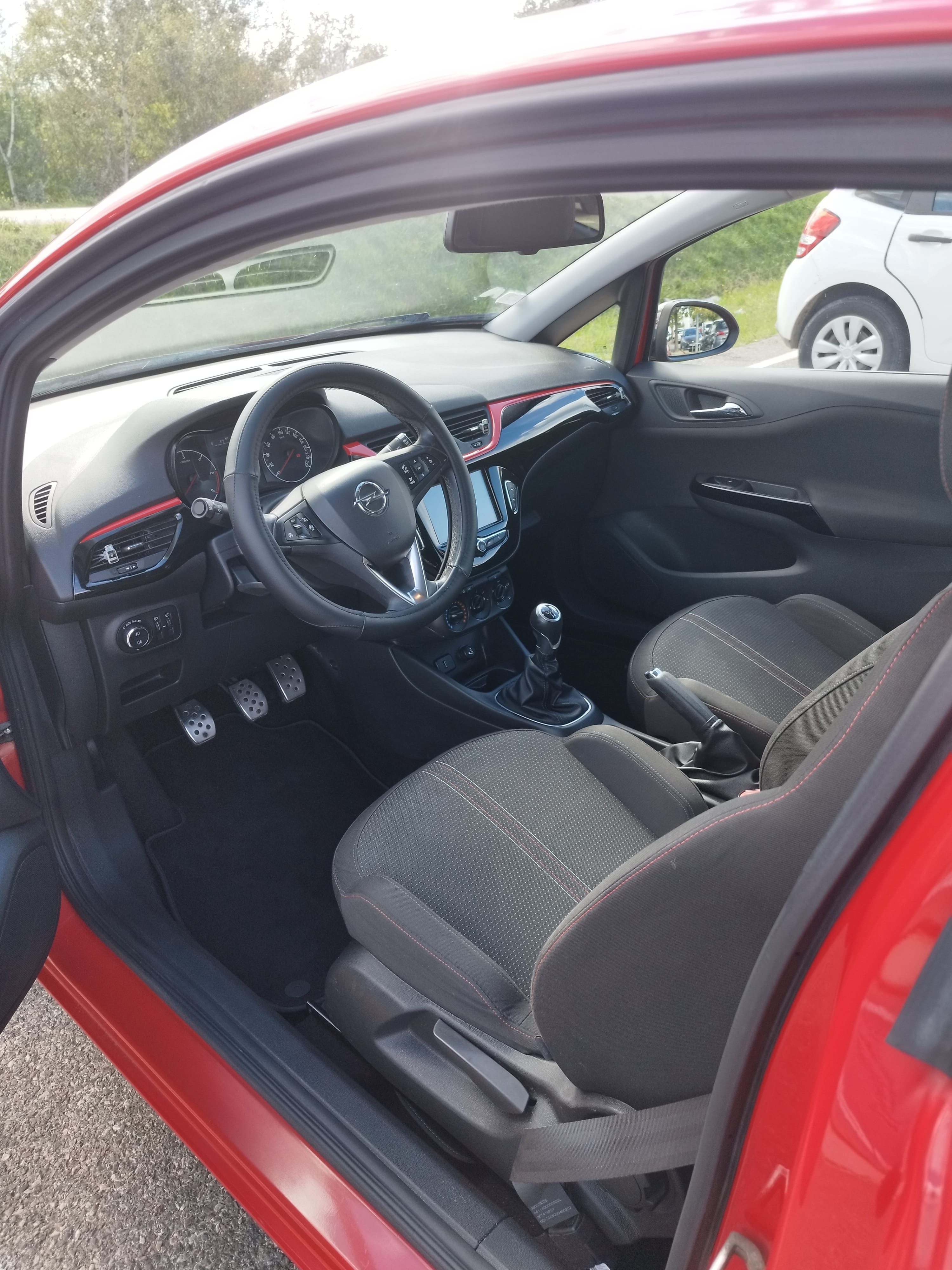 Opel Corsa avec Régulateur de vitesse