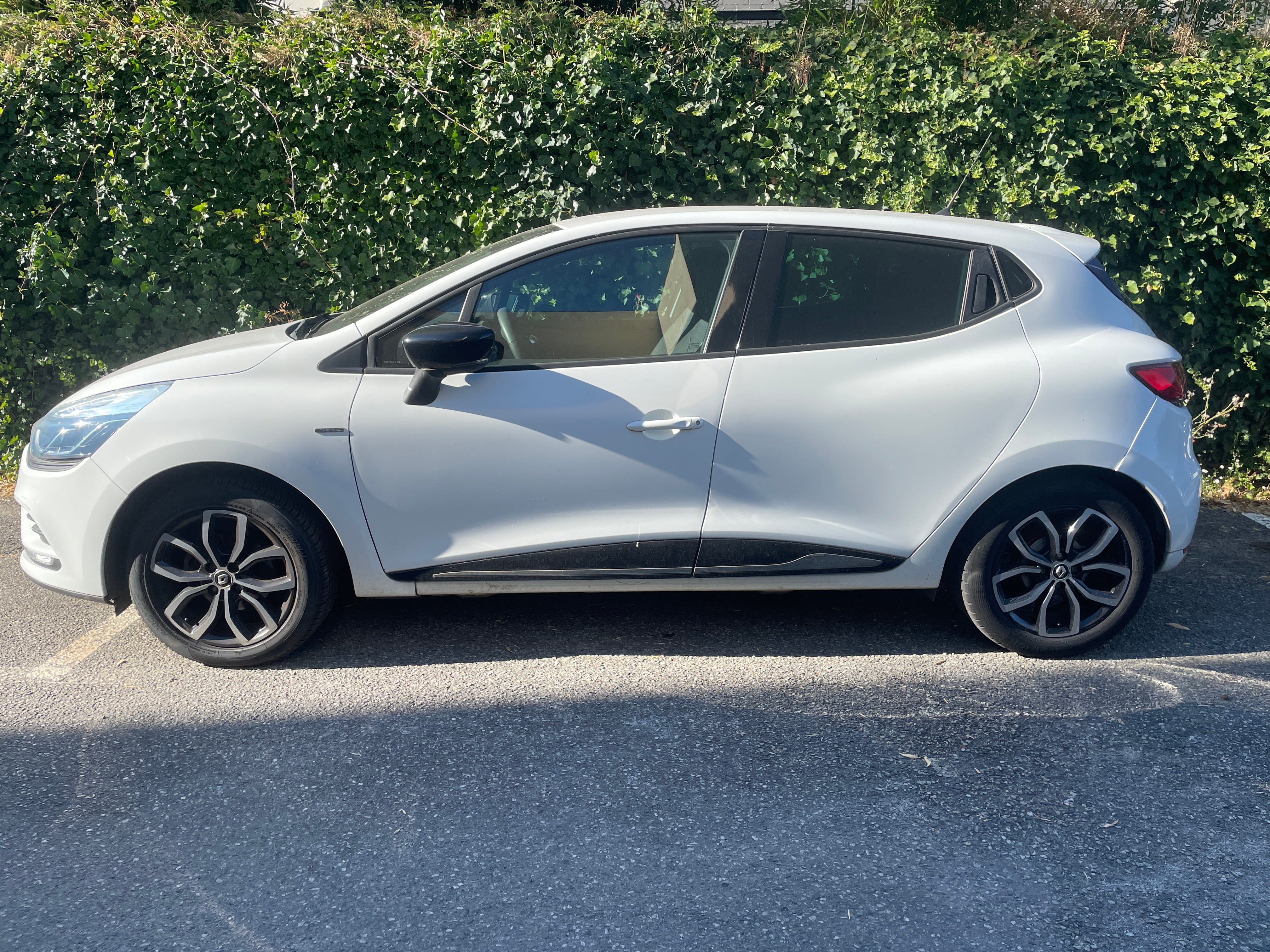 Renault Clio avec Climatisation