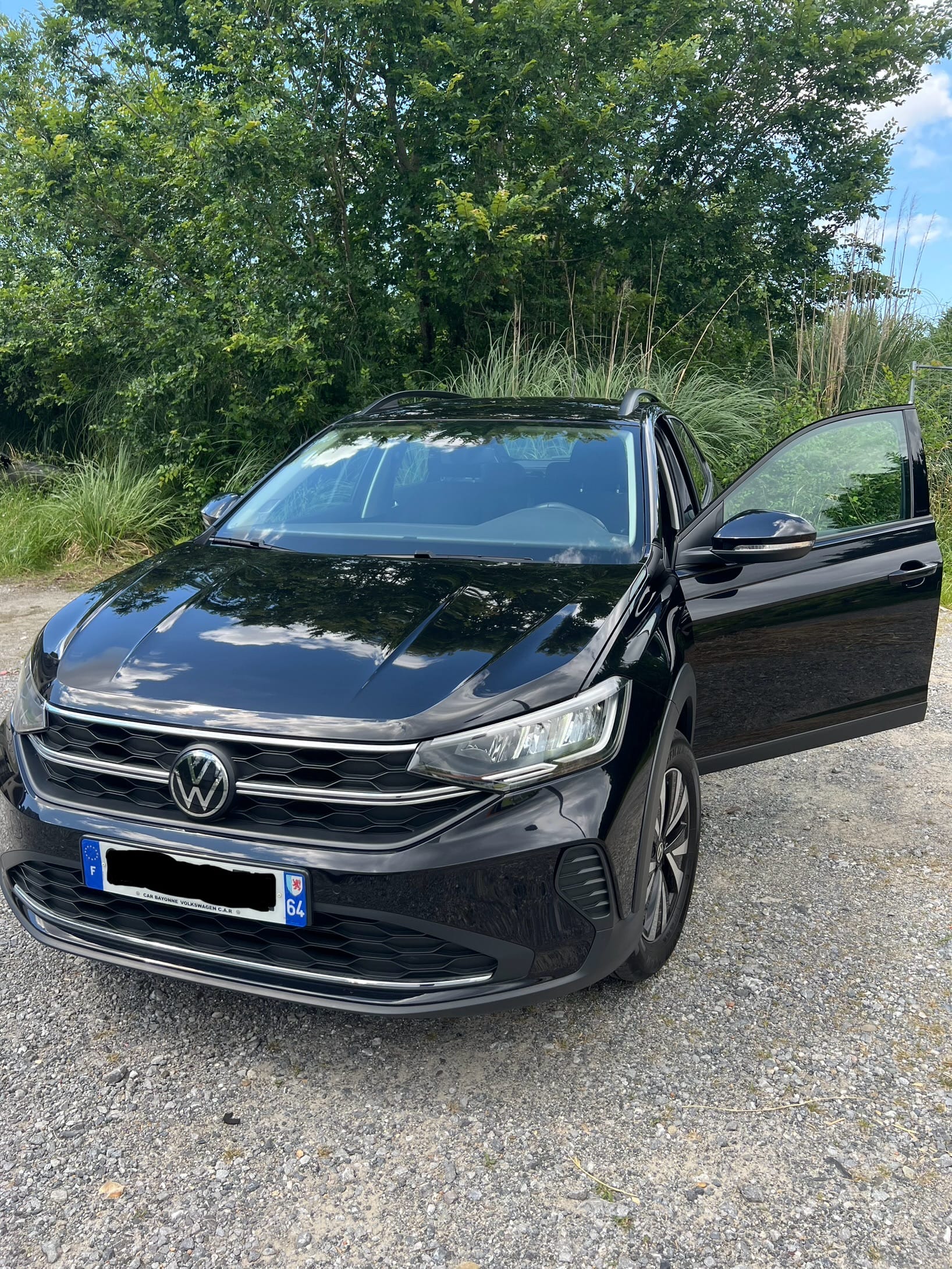 Volkswagen Taigo, 2022, Essence 98