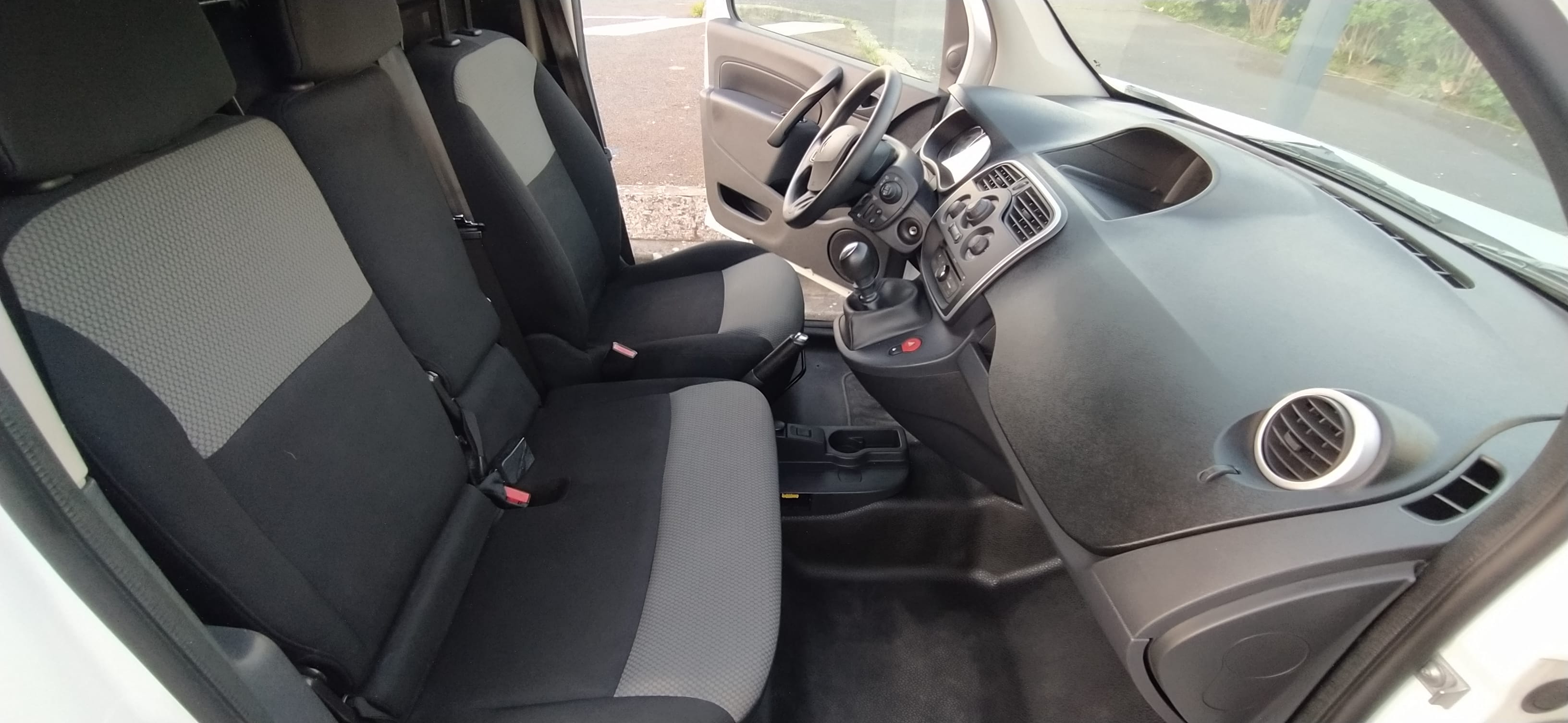 Renault Kangoo Express avec GPS