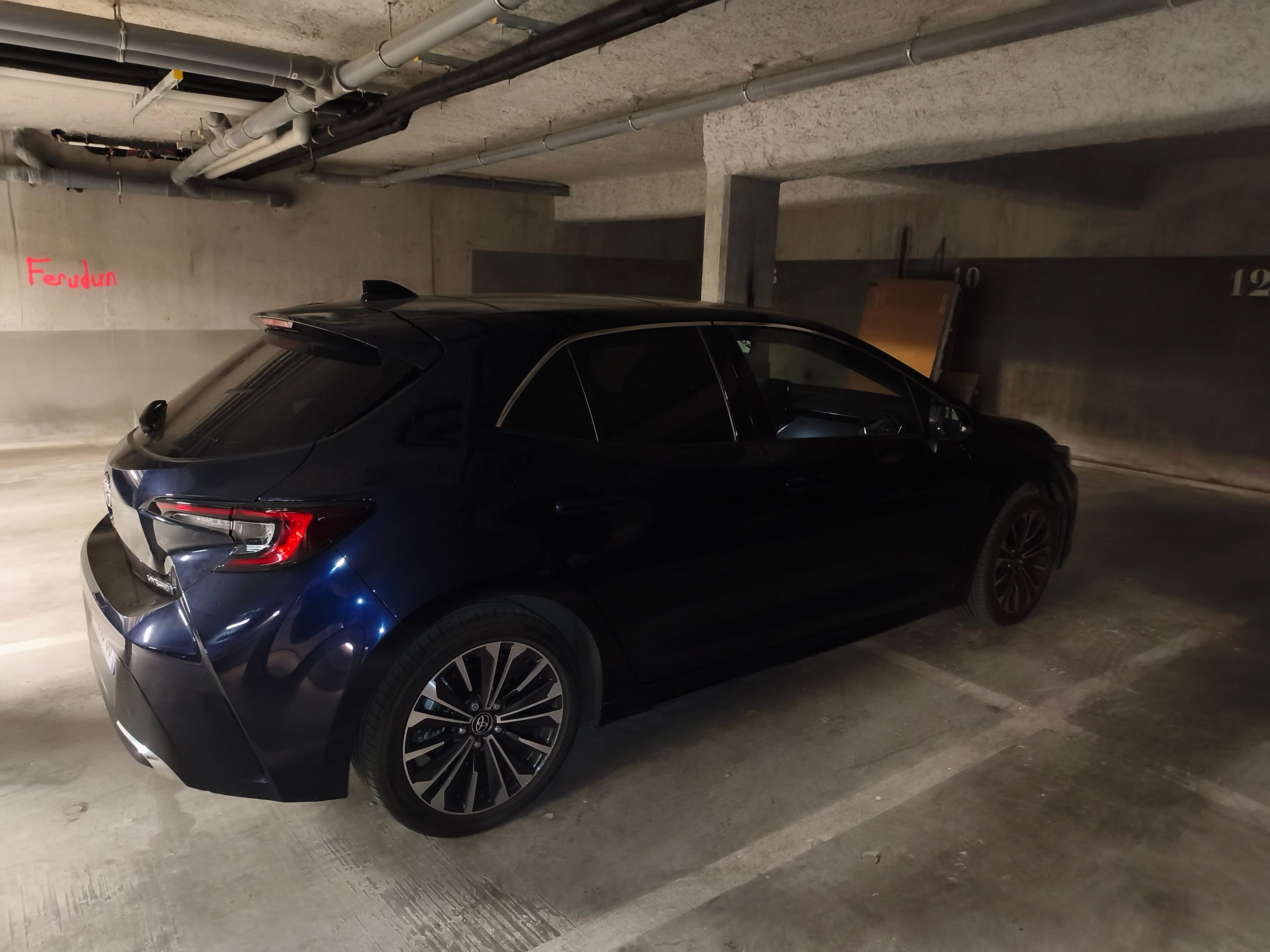 Toyota Corolla Hybride avec GPS
